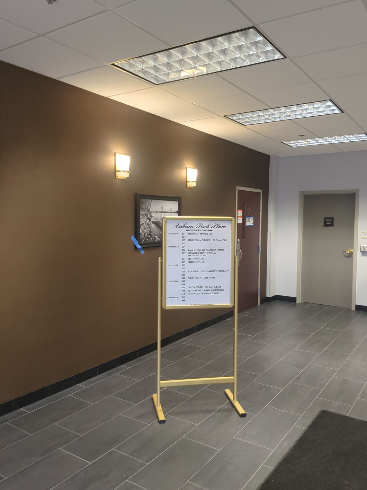 Commercial Office Space by Duncan Painting And Wallcovering