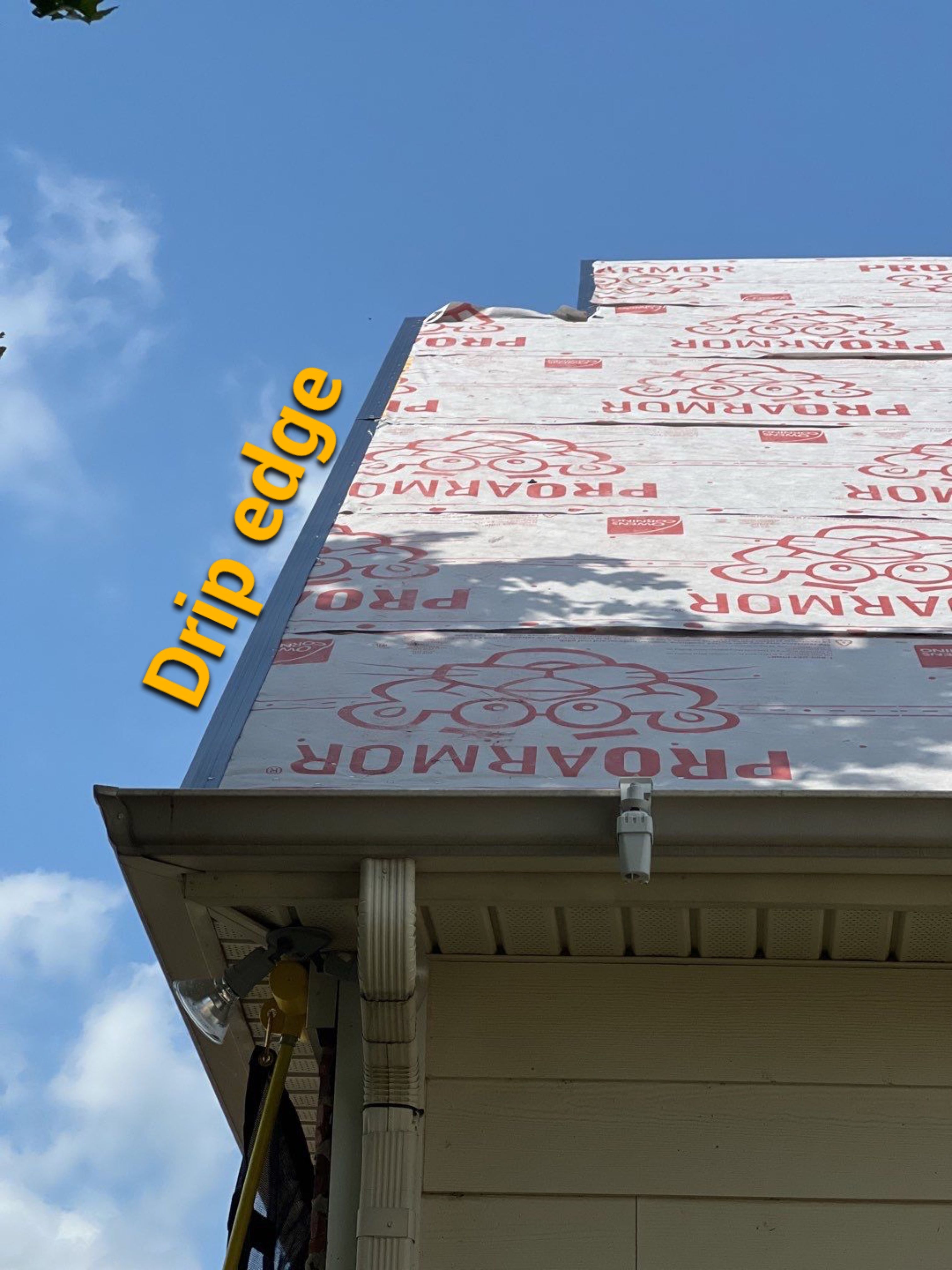 Residential Roofing Installation using Owens Corning Oakridge Roofing System by Undersun Roofing 