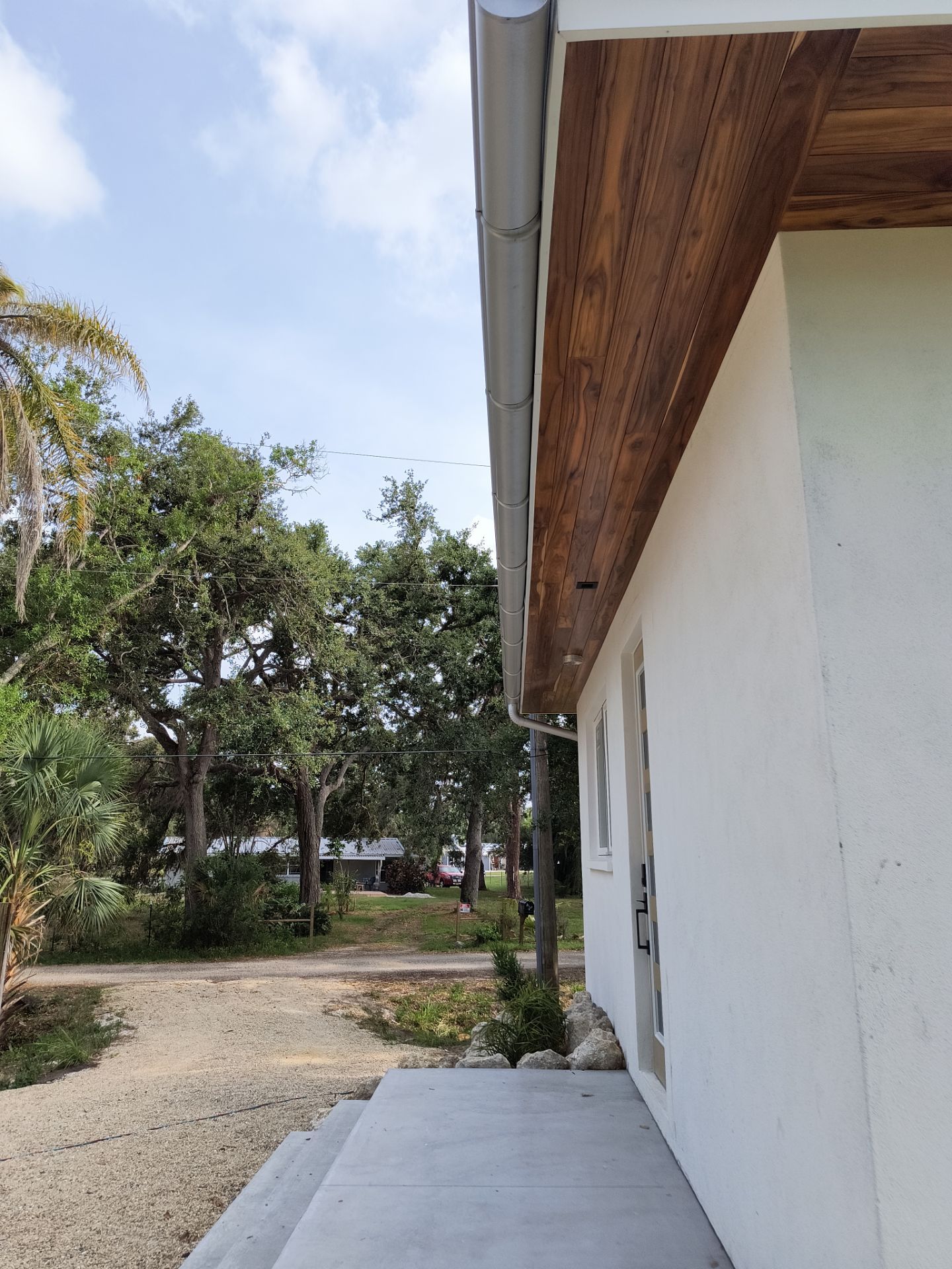 Half-Round Aluminum Gutters in Nokomis FL by Gutter Professors