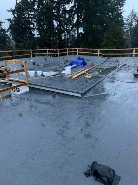 8015 Medina by RoofWorks Northwest