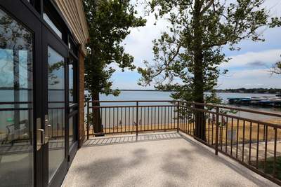 Shoreline Commercial Floor Coating