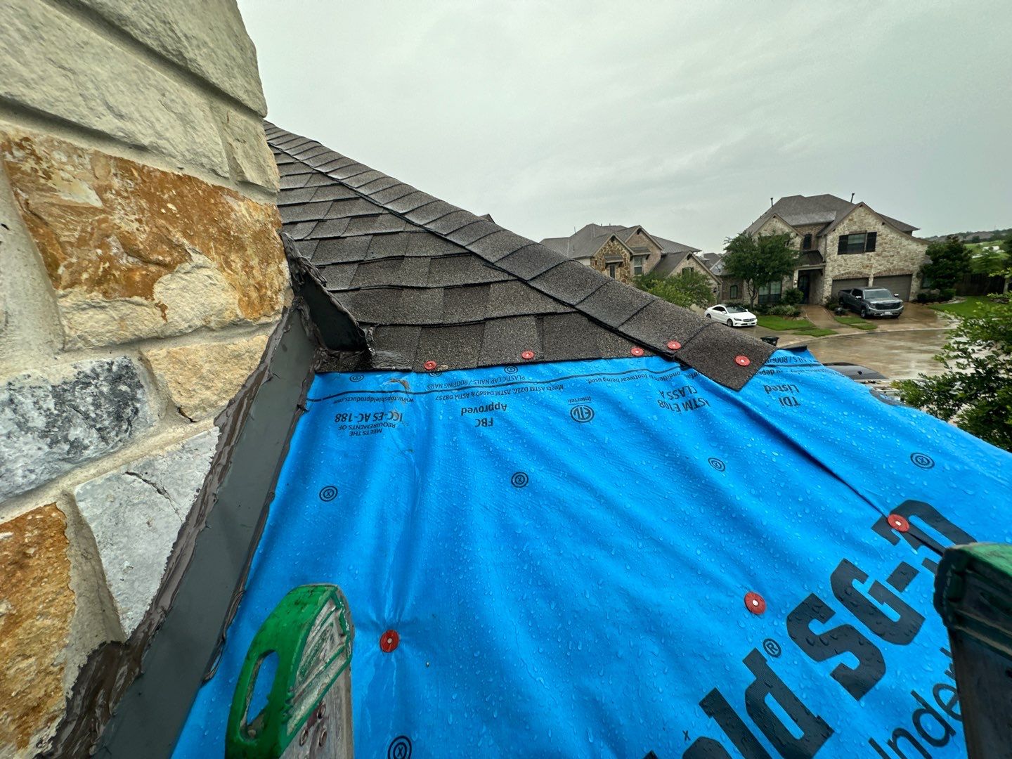 Residential Roofing Installation using Owen's Corning Duration (Lifetime) Shingles by Roof Repair Company