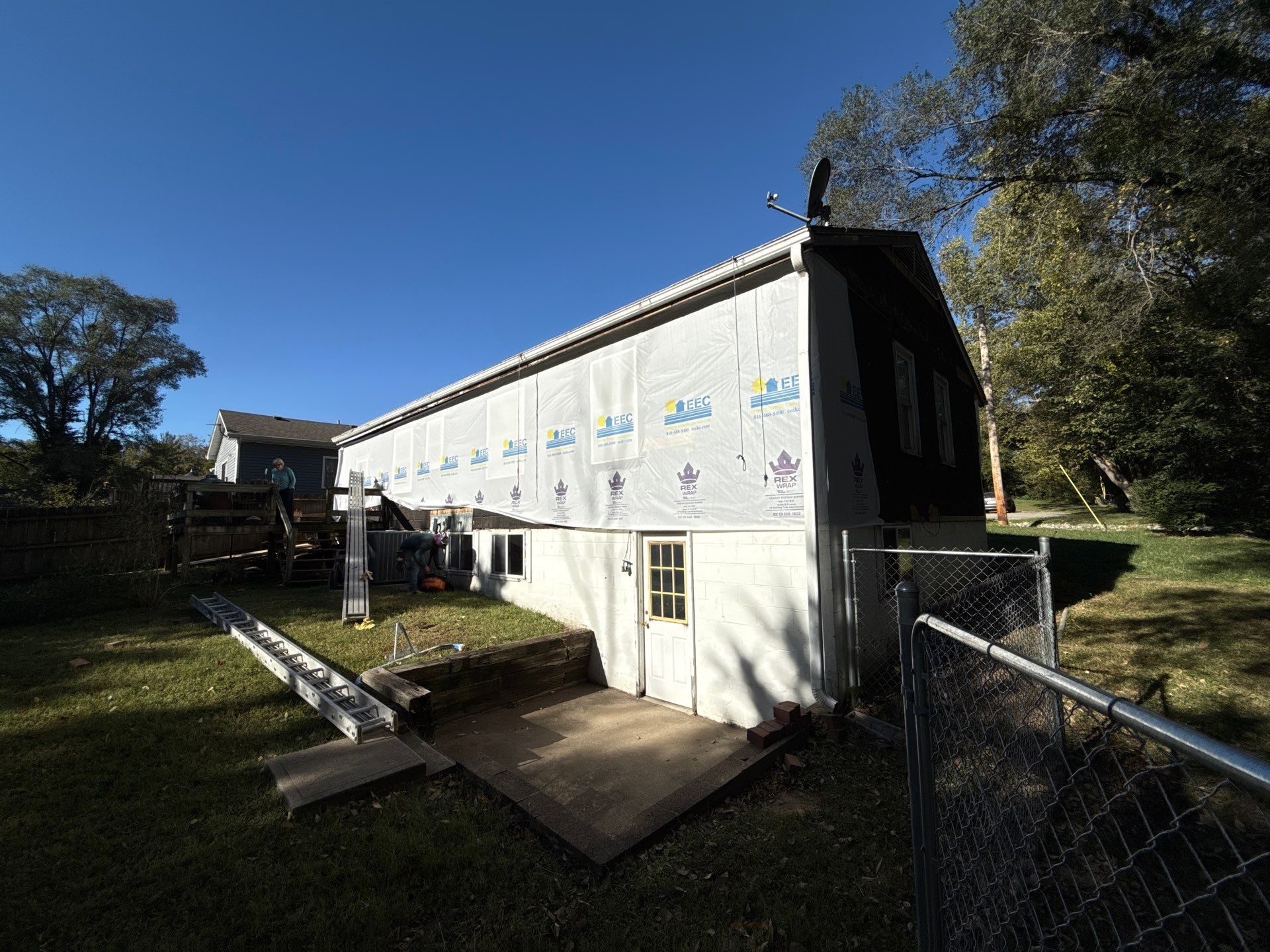 Feeling Blue in Weston Mo - Time for a Makeover  by EEC  Windows, Siding & Roofing 