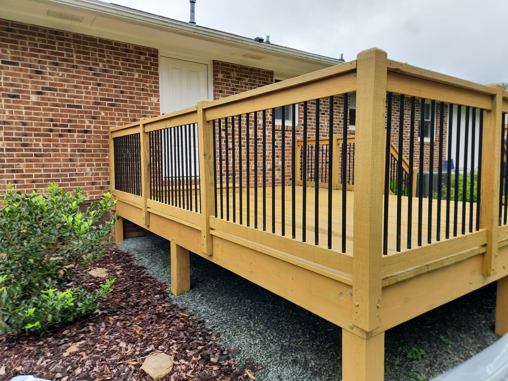 Wood Deck using Wood Sealant by DuraSeal