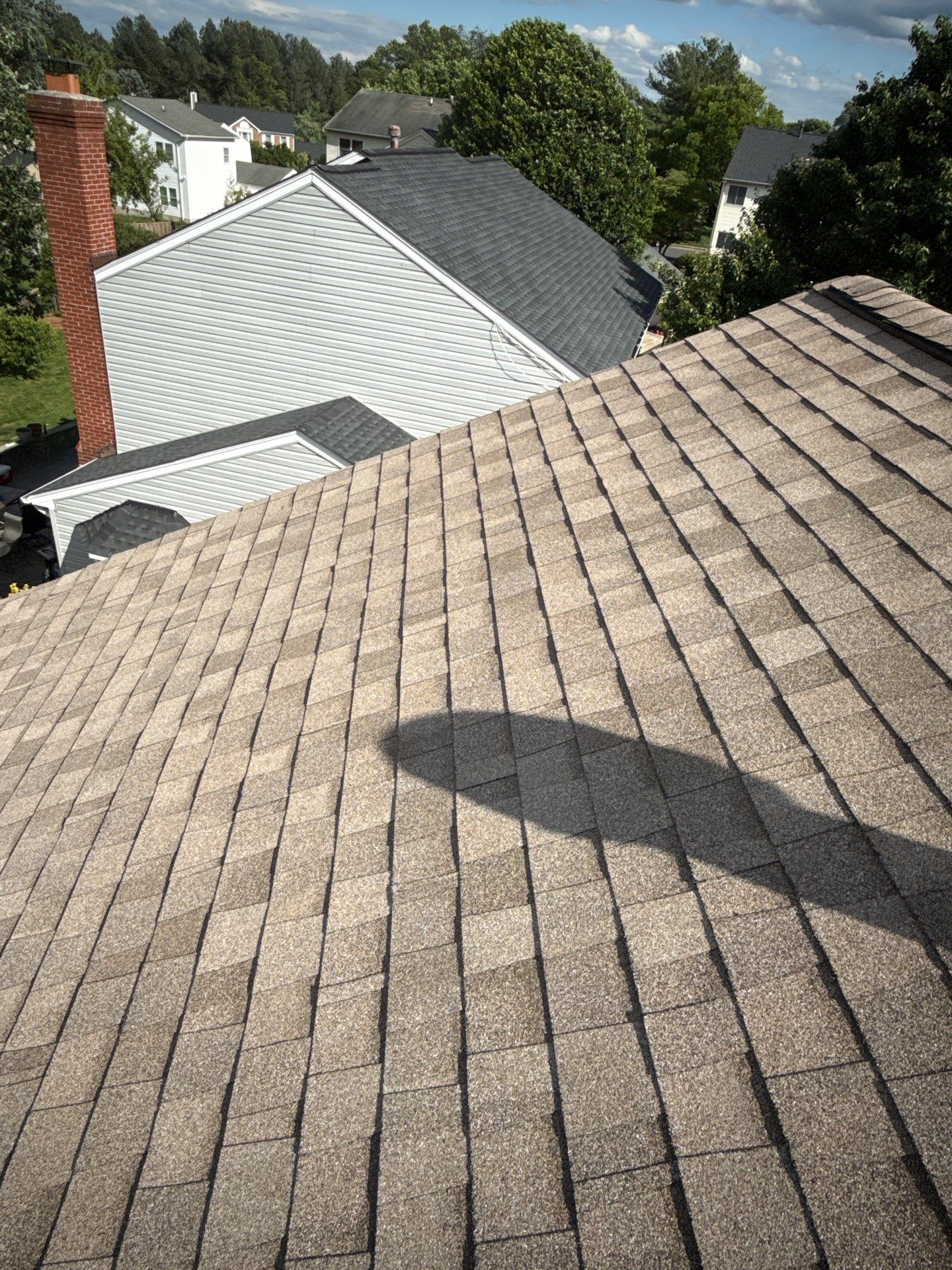 Fairfax: Residential Roof Replacement with CertainTeed Landmark Shingles in Sunrise Cedar by RM Banning, Inc.