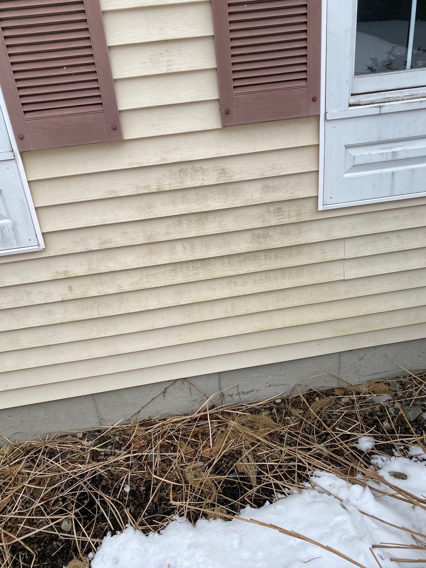 Realtor consult by Mighty Dog Roofing of Greater Middlesex County