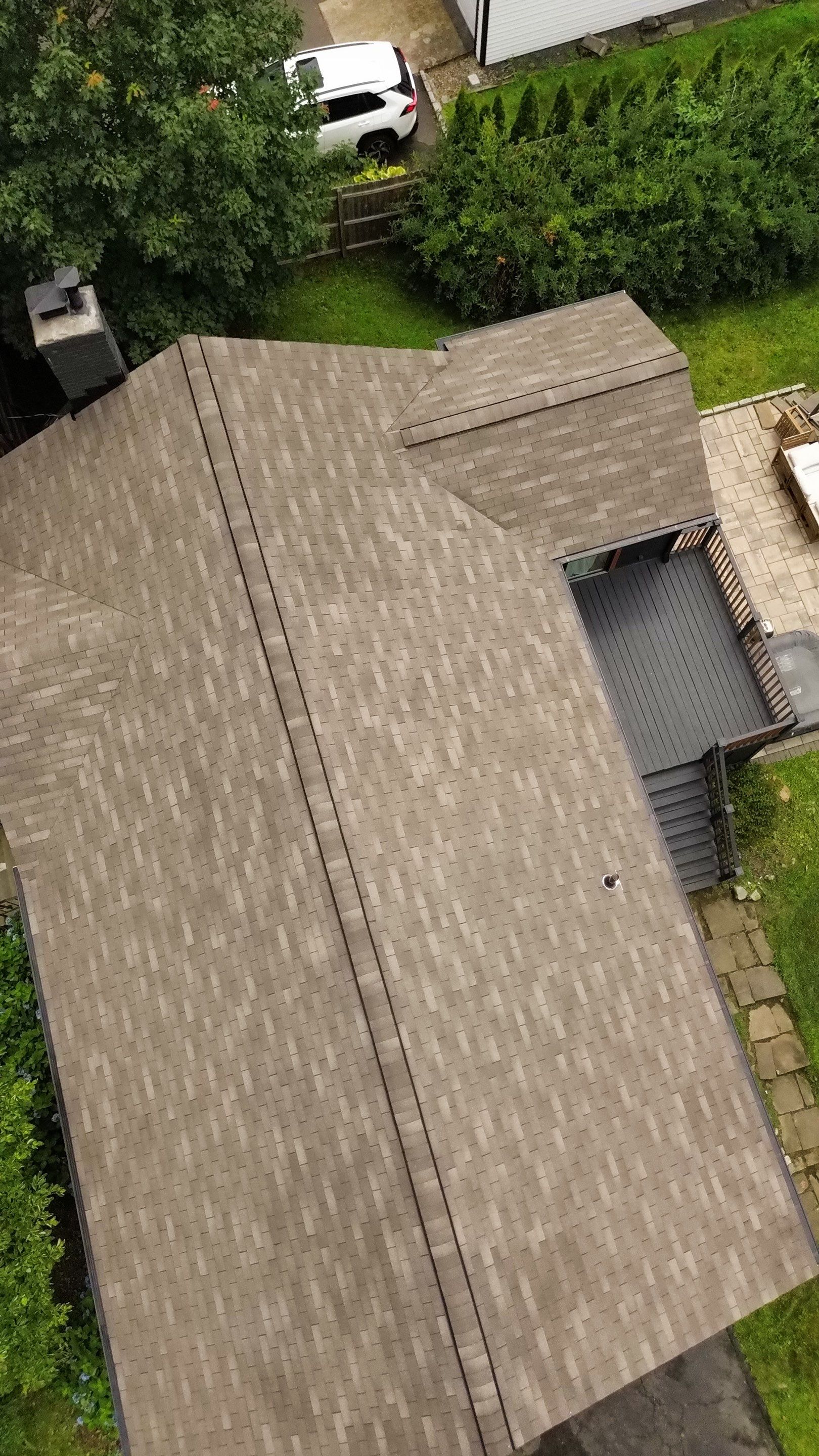 Architectural Roof Replacement – New Canaan, CT by Lecla Home Improvements and Roofing INC