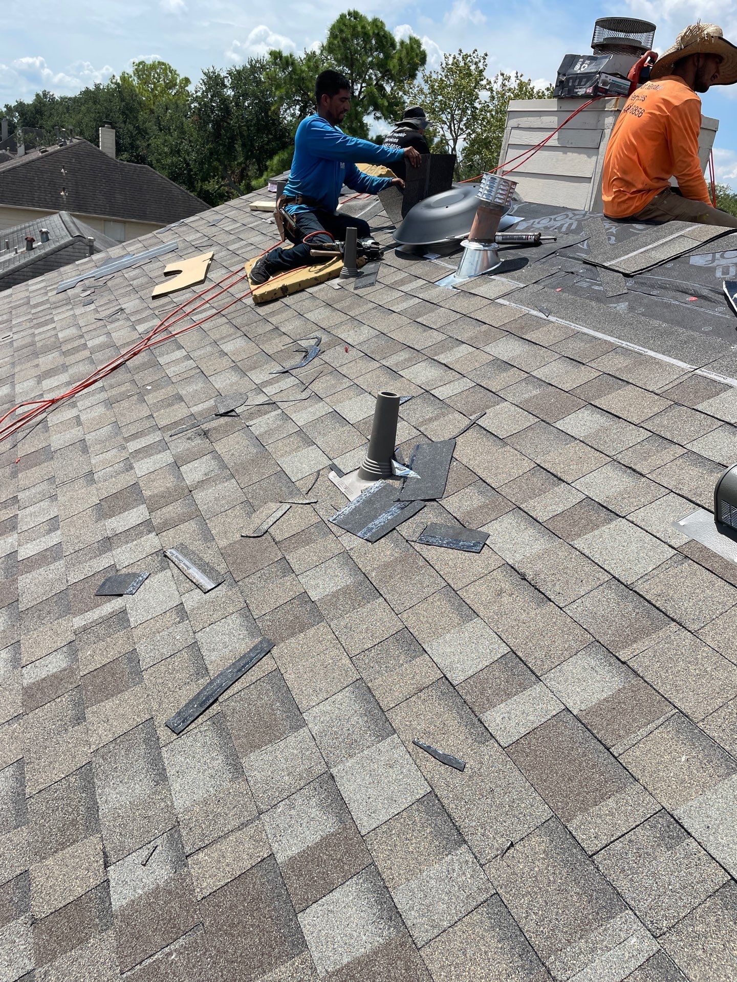 Residential Roofing Installation using Owen's Corning Duration (Lifetime) Shingles by Roof Repair Company