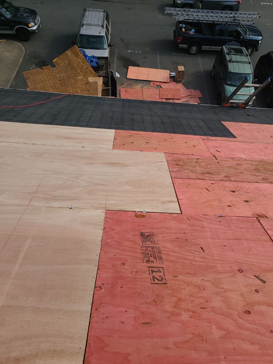 Woodbridge: Residential Roof Replacement with CertainTeed Landmark Shingles in Charcoal Black by RM Banning, Inc.