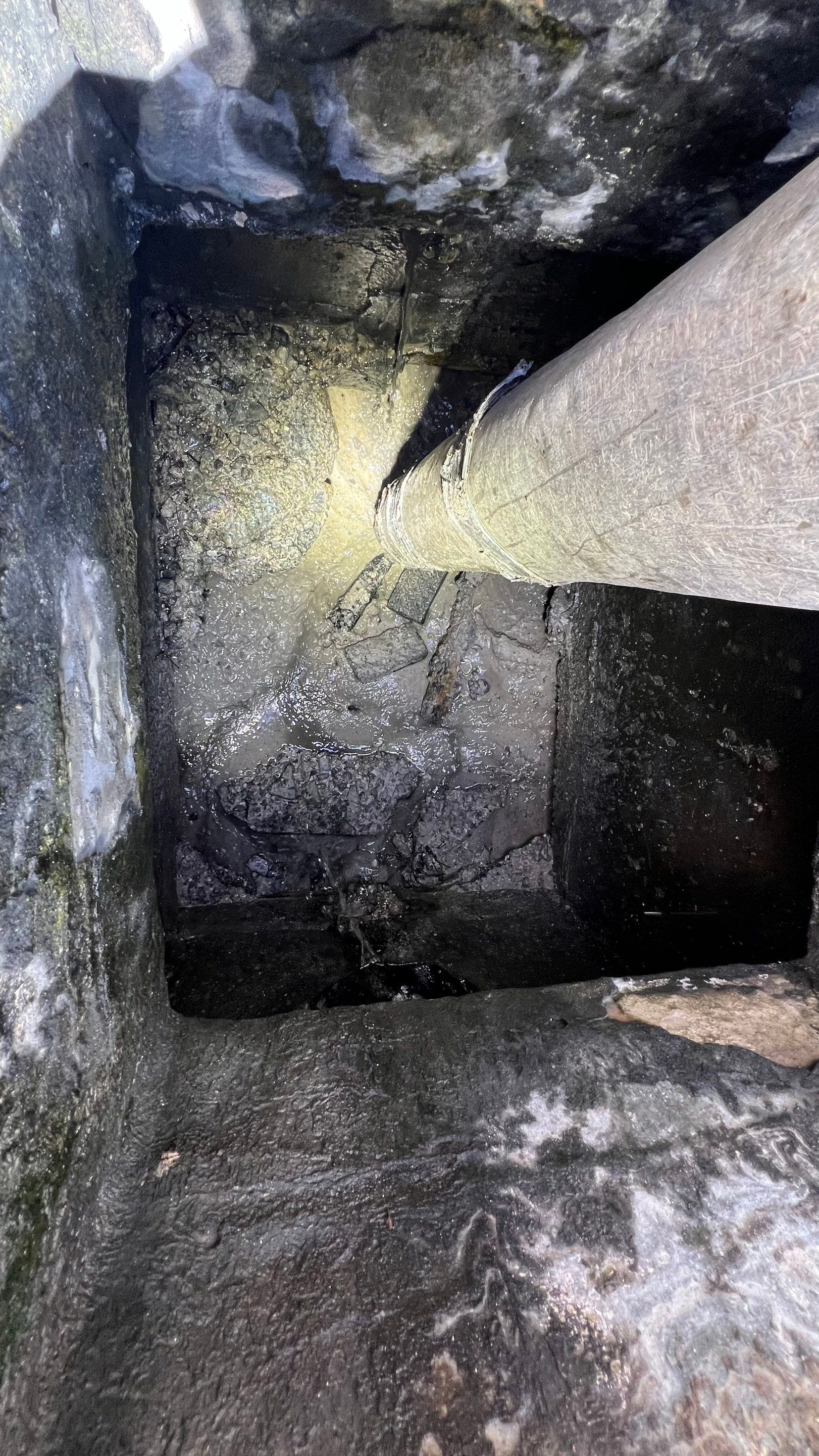 Naples Condo Complex Stormwater System Maintenance and Hurricane Cleanup by Don Mar, Inc. Storm Water Solutions