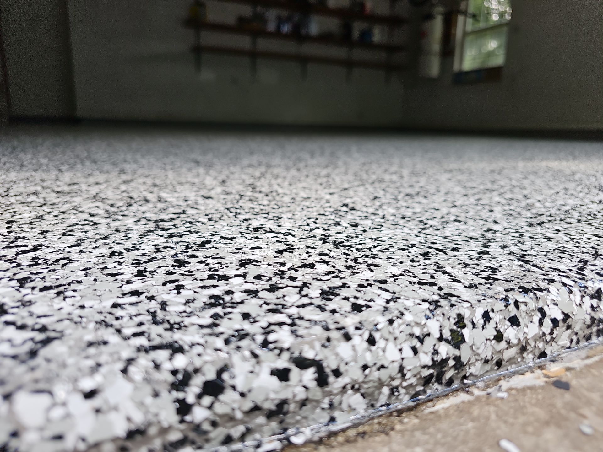 This home’s garage floor before and after is like DAY and NIGHT 🌙 by Deese Elite Concrete Coatings