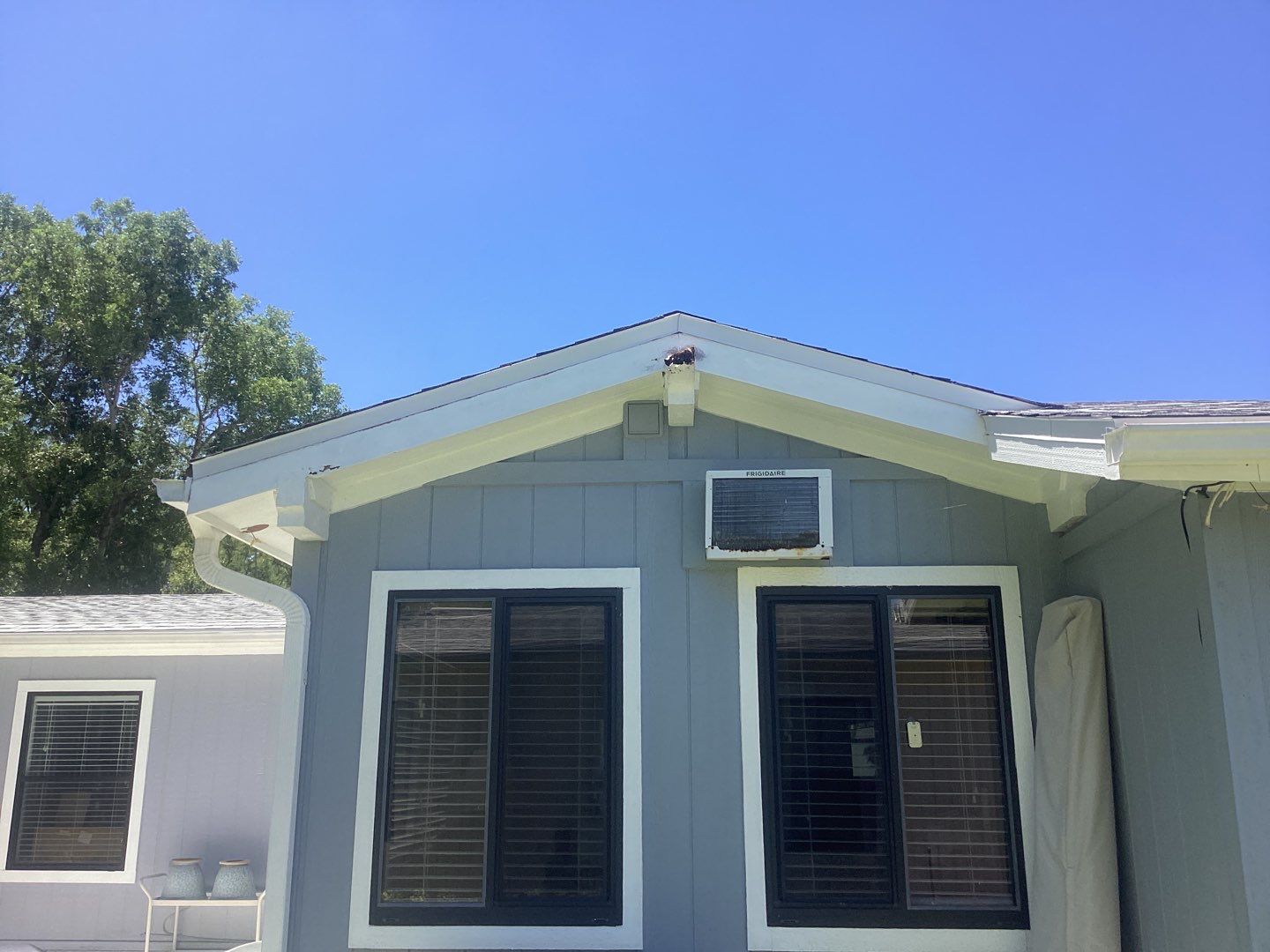 6 Inch Seamless Gutters using K-Style Gutters by Gutter Professors