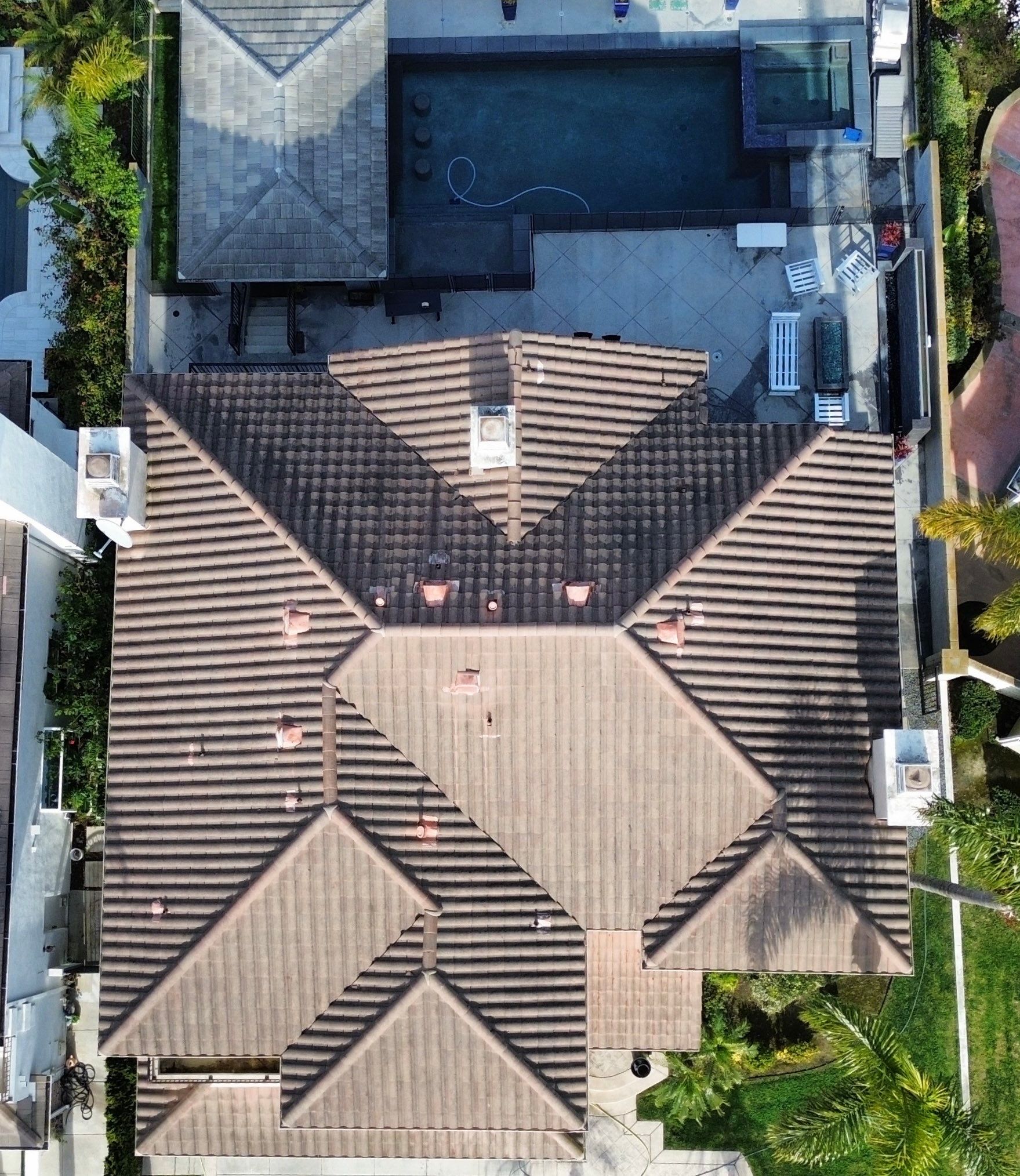 Roof Cleaning LIBERTY MUTUAL by Pirate Pete’s Power Washing