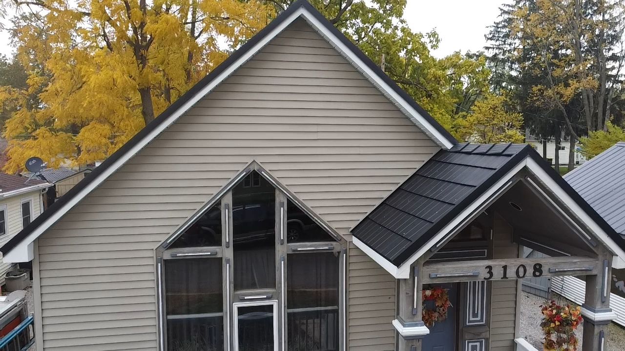 Full Tear-Off Metal Shake Roof Installation – Fort Wayne, IN by 4Ever Metal Roofing