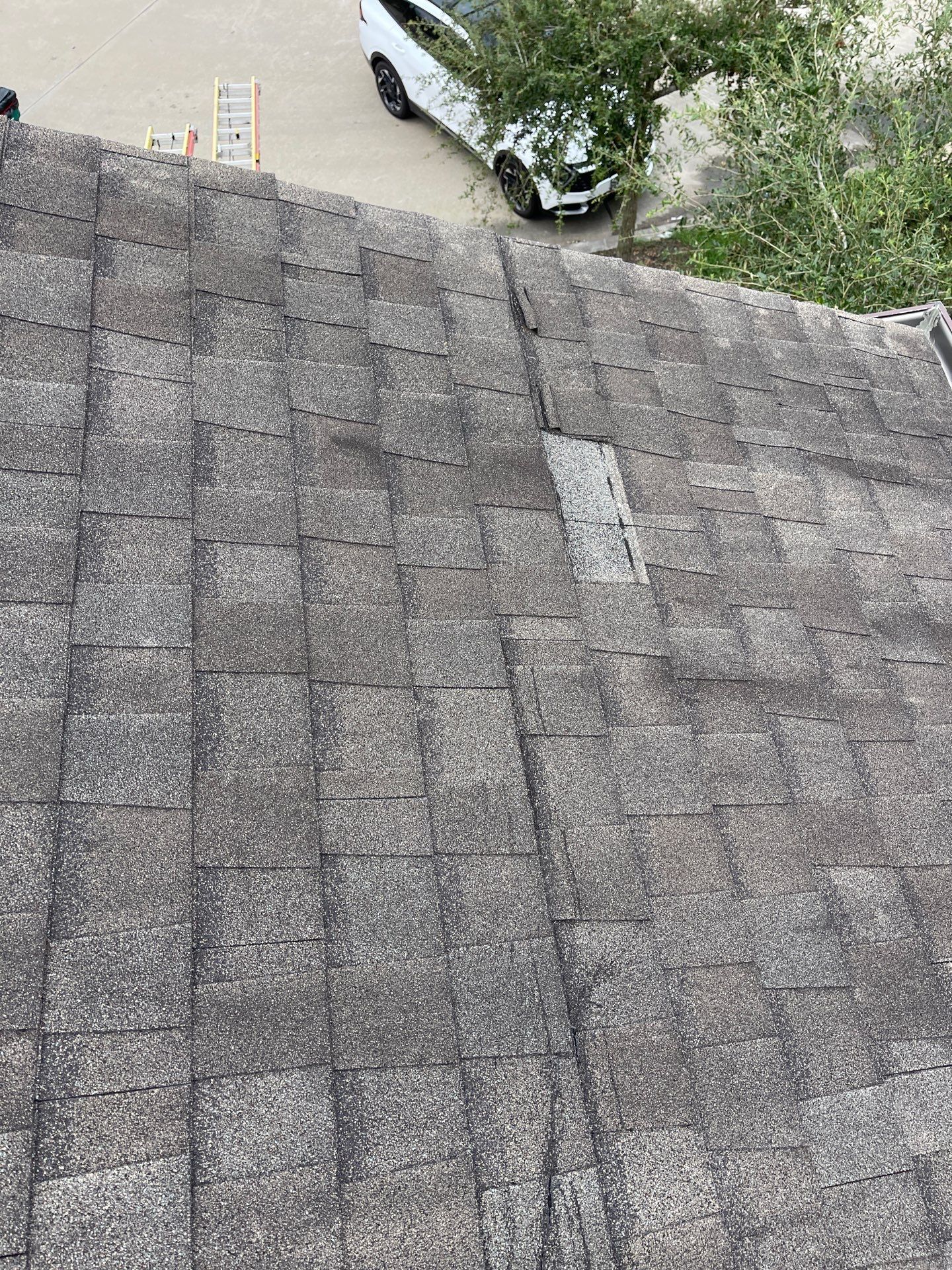 Hail Damage using Owen's Corning Duration (Lifetime) Shingles by Roof Repair Company
