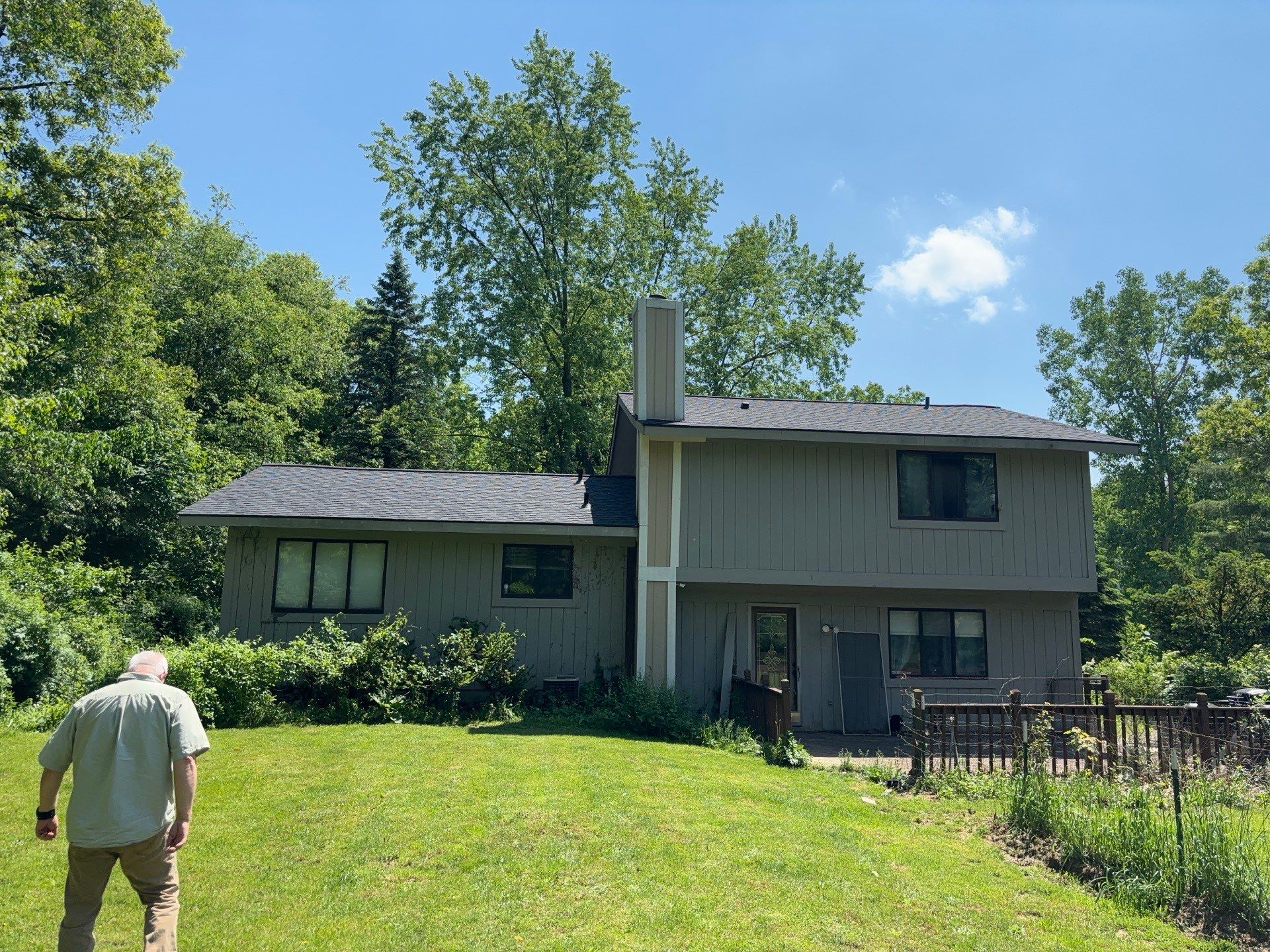 Siding Replacement using Alside D4 1/2" Dutchlap by 180 Contractors