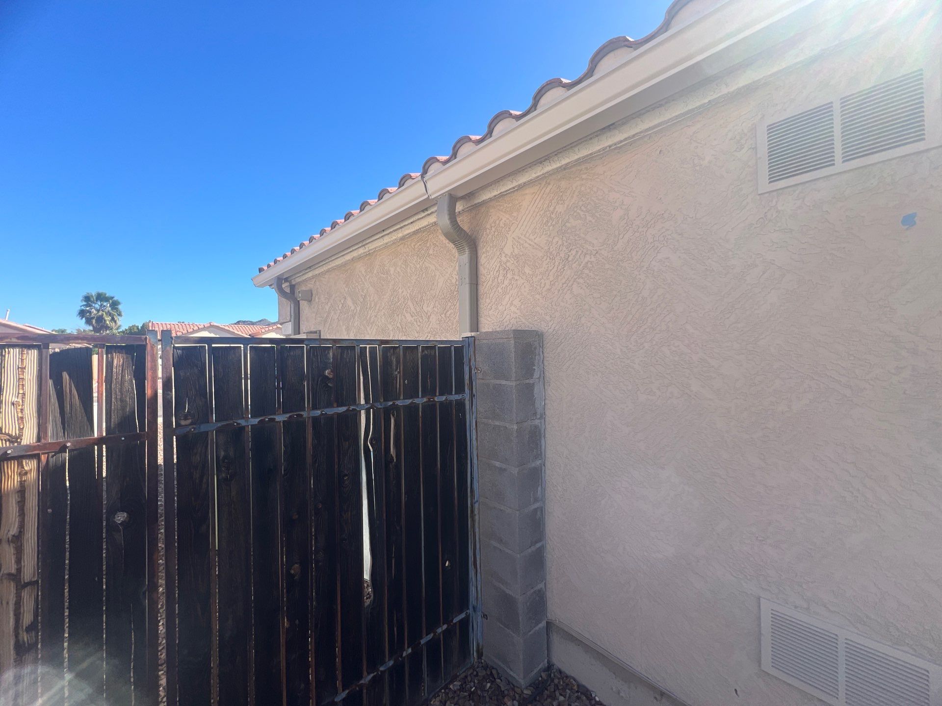 Exterior Painting - Glendale by Crash of Rhinos Painting & Garage Floors