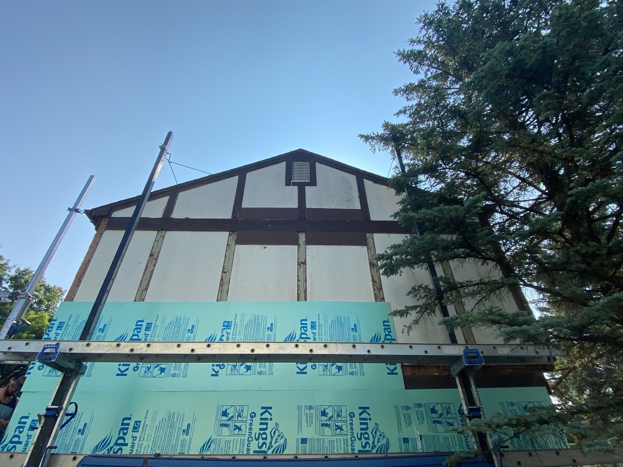 Siding Replacement using CertainTeed Restoration Classis D4 by 180 Contractors
