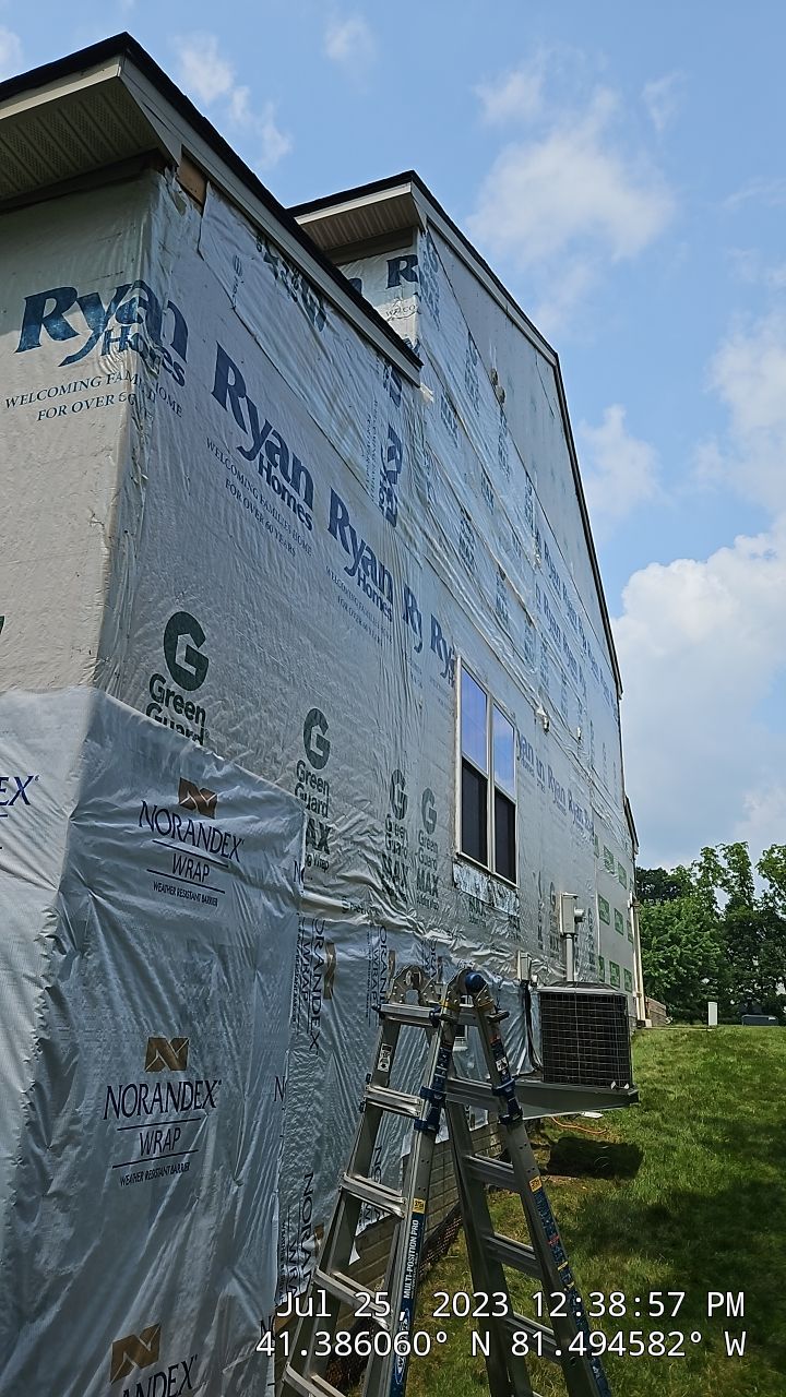 Residential Roof Replacement using CertainTeed Grand Manor by Absolute Roofing and Construction
