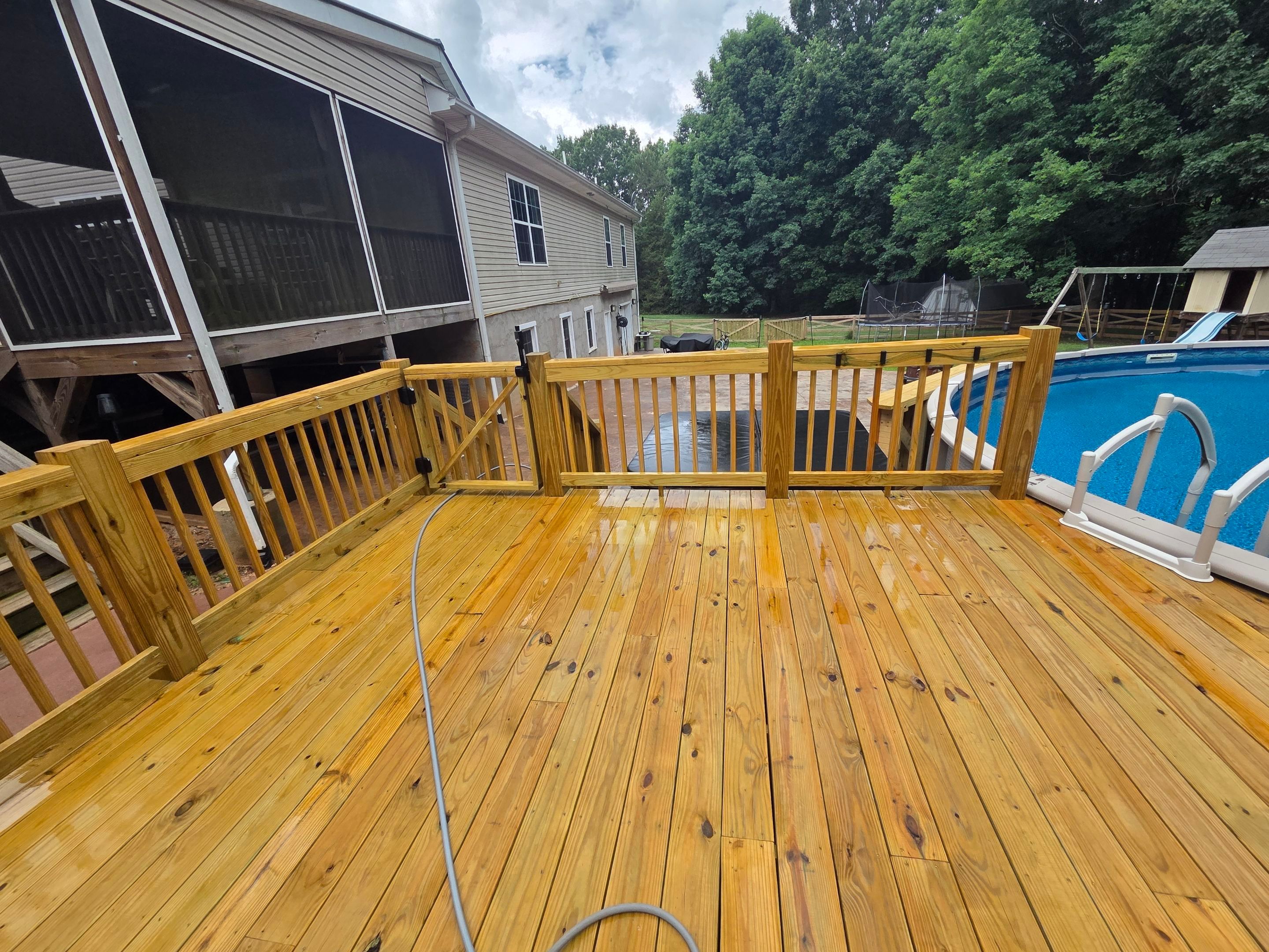 Fence and Deck using Wood Sealant by DuraSeal