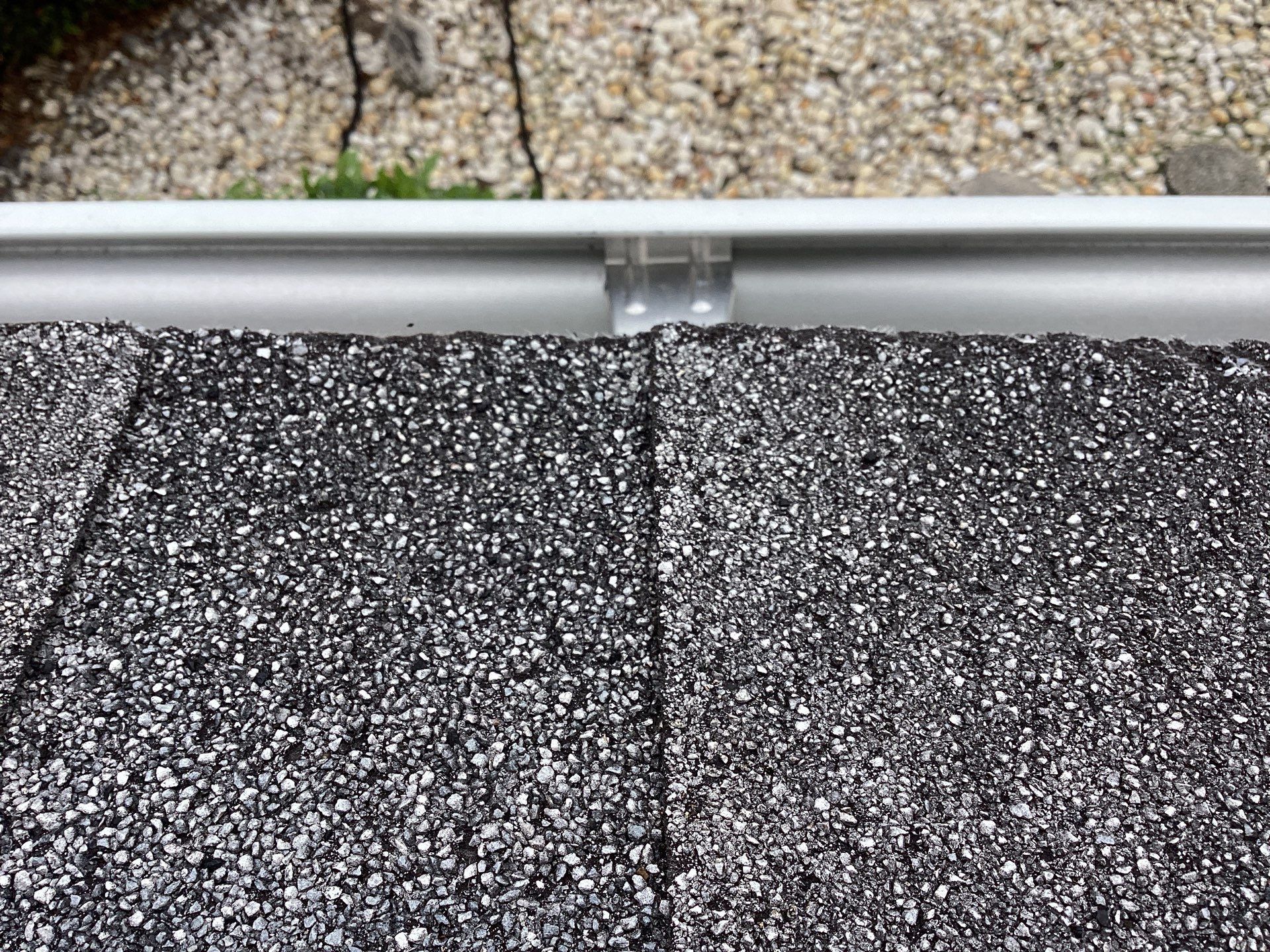 Aluminum Seamless Gutters and new Splash Guard Gutters in Fort Myers by Gutter Professors