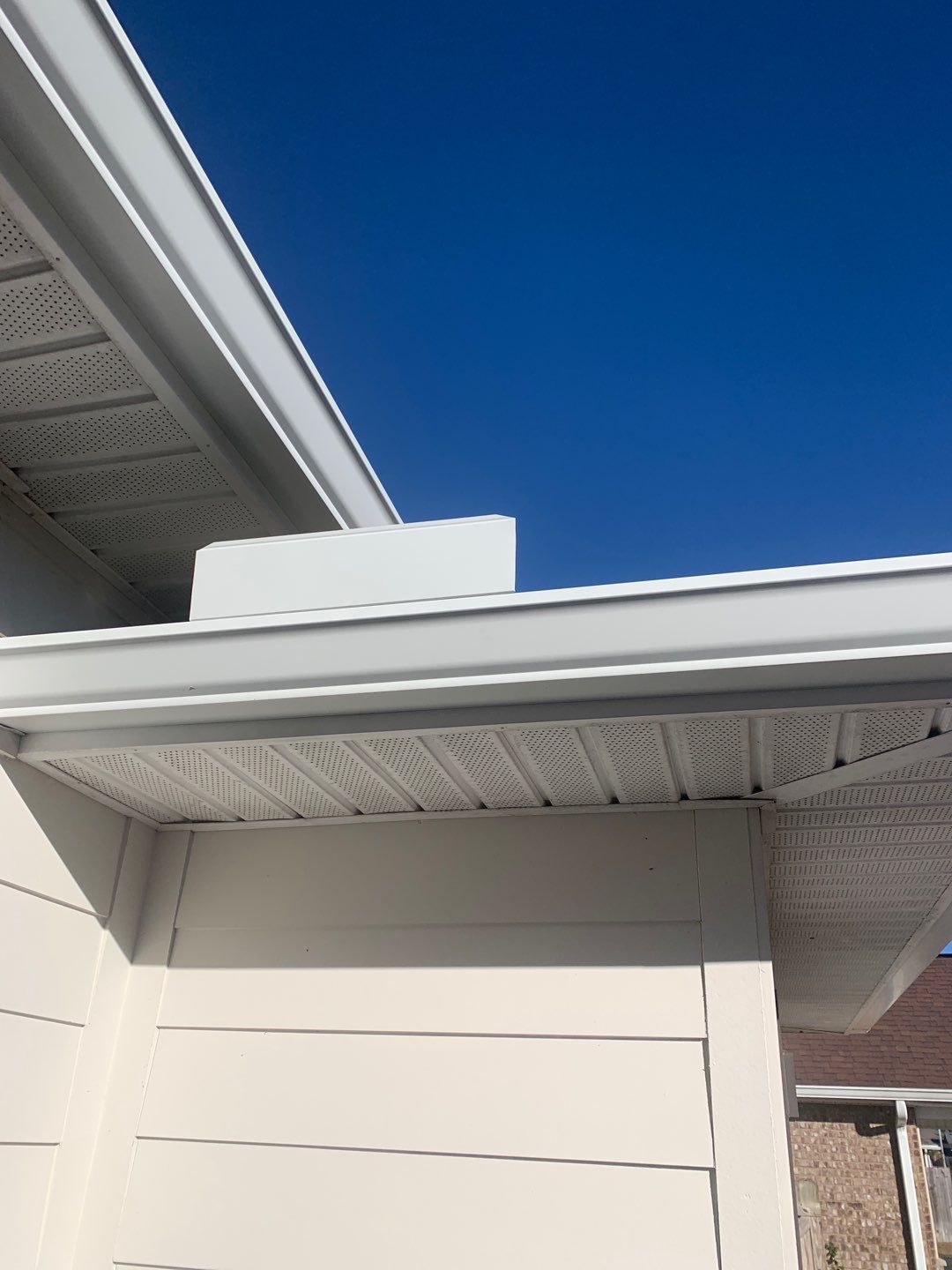 Seamless Gutter Project in Milton FL by Gutter Professors