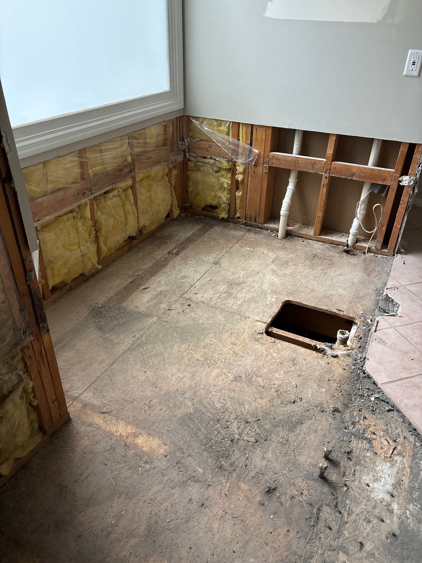 Bathroom Remodel by Footprints Floors Kentucky