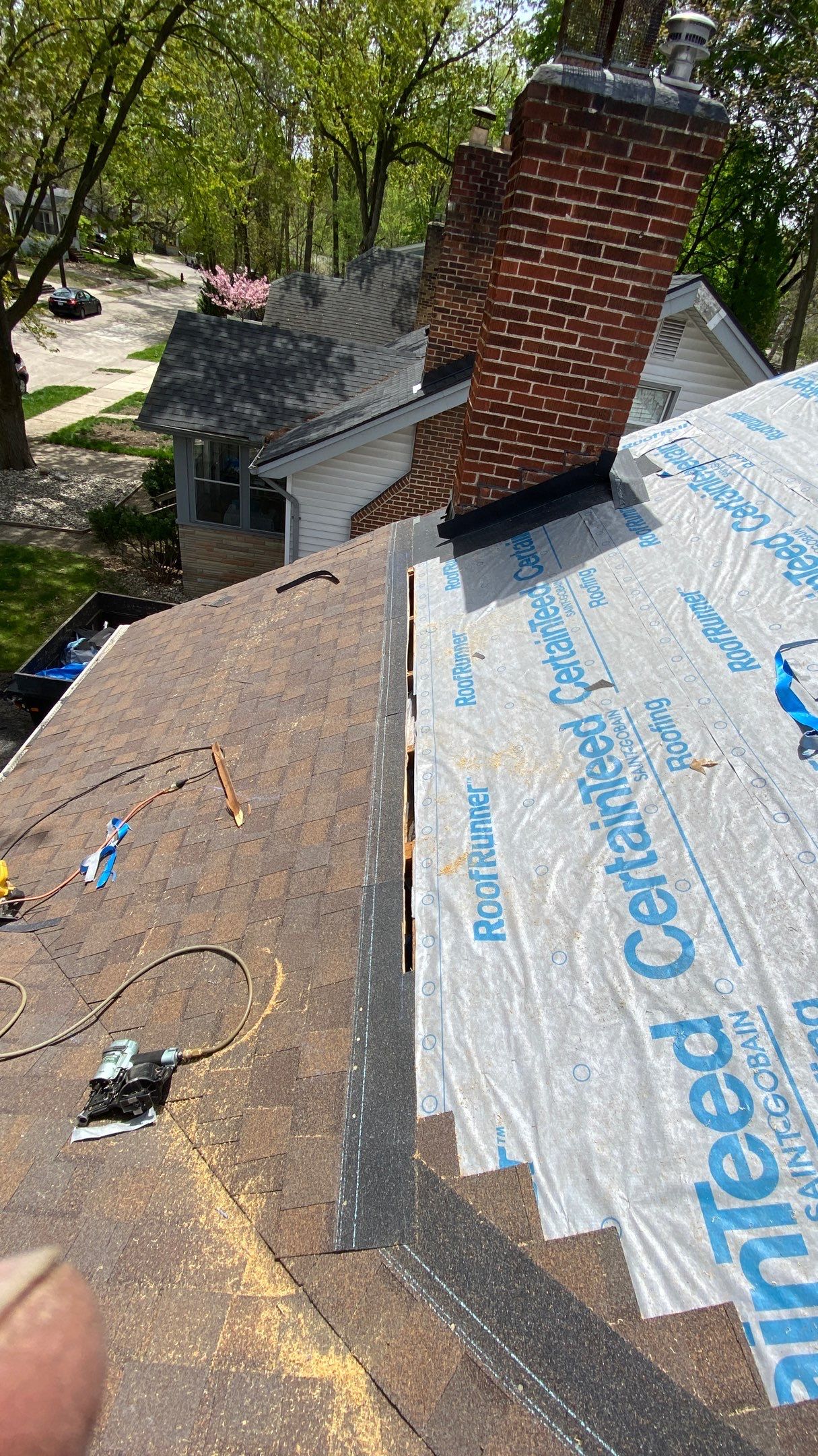 Roof Replacement using CertainTeed Landmark by 180 Contractors