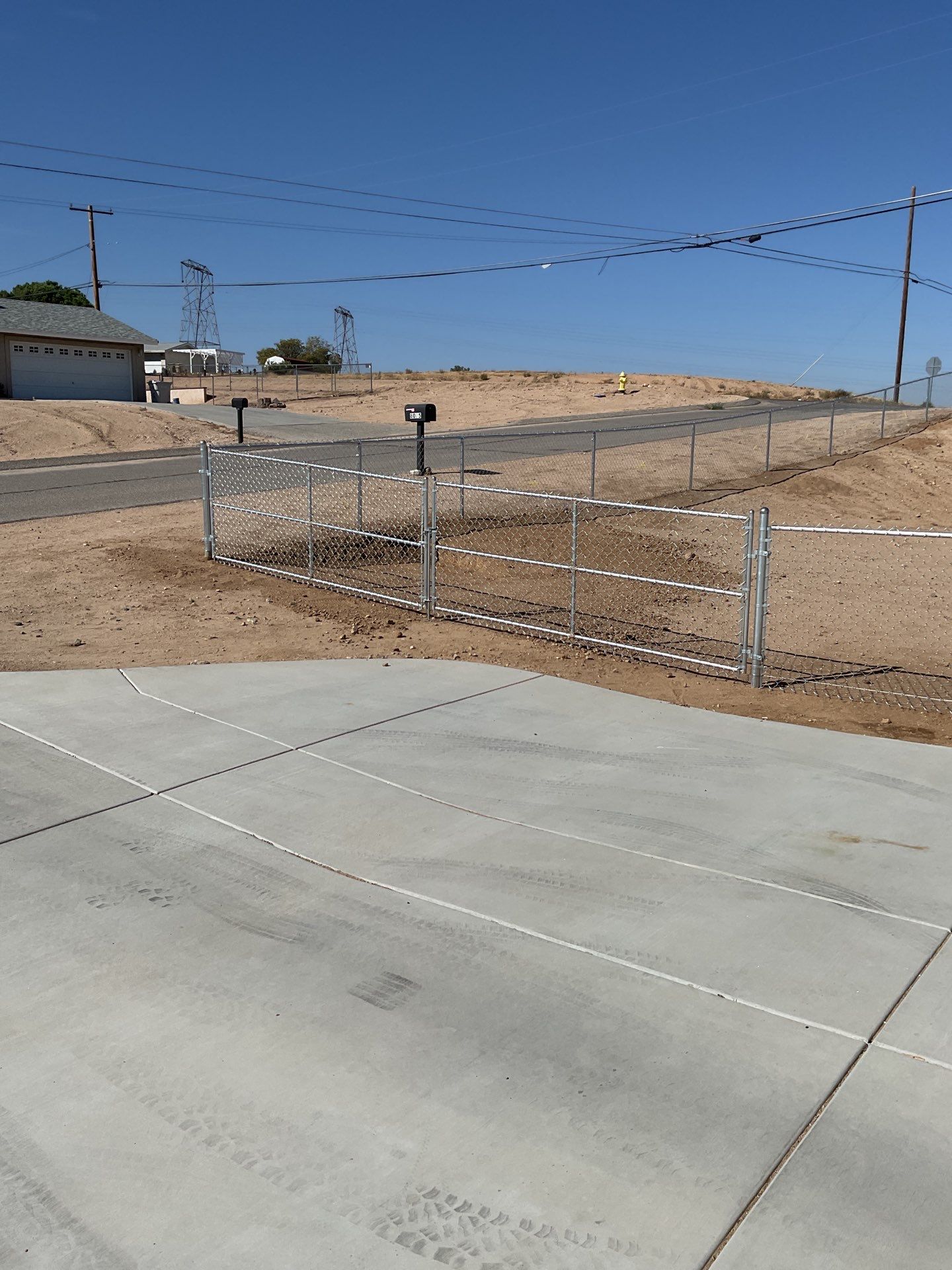 Fence Installation using chain -link by Fence Guys Inc.