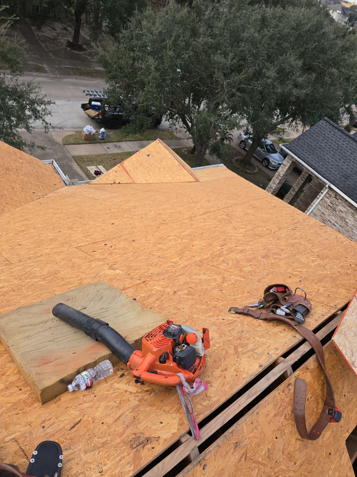 Roof Replacement Houston by Roof Repair Company