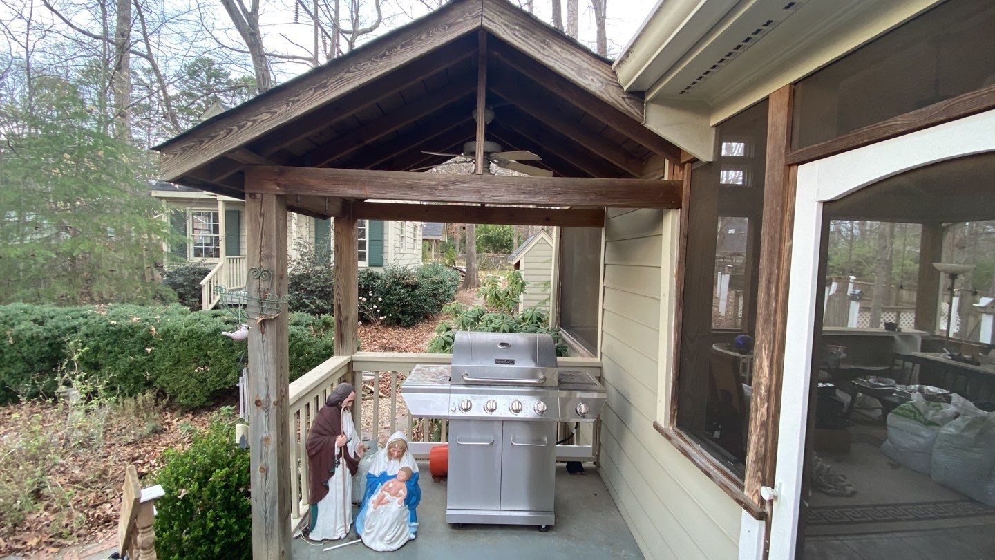 Coated Deck using Wood Sealant by DuraSeal