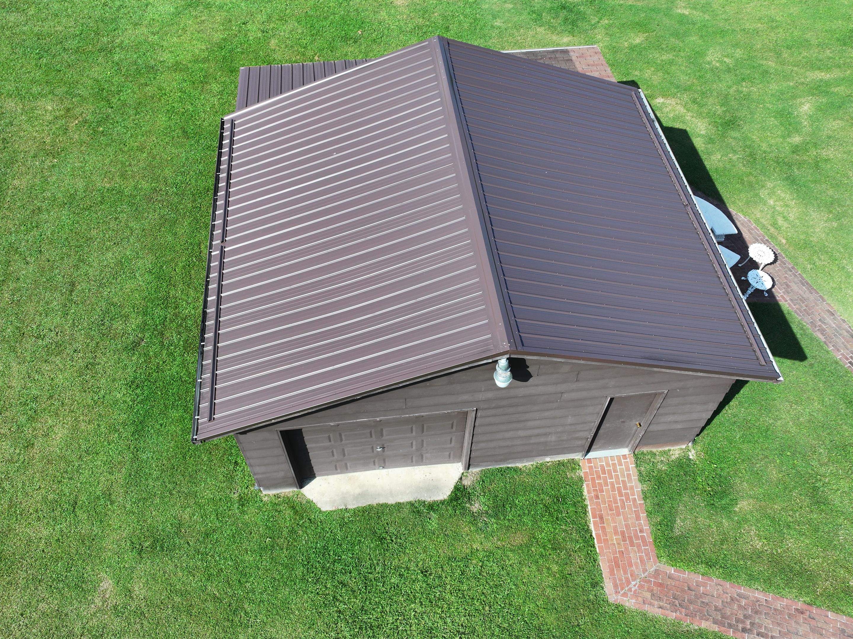 Maines Residence by Omnia Roofing