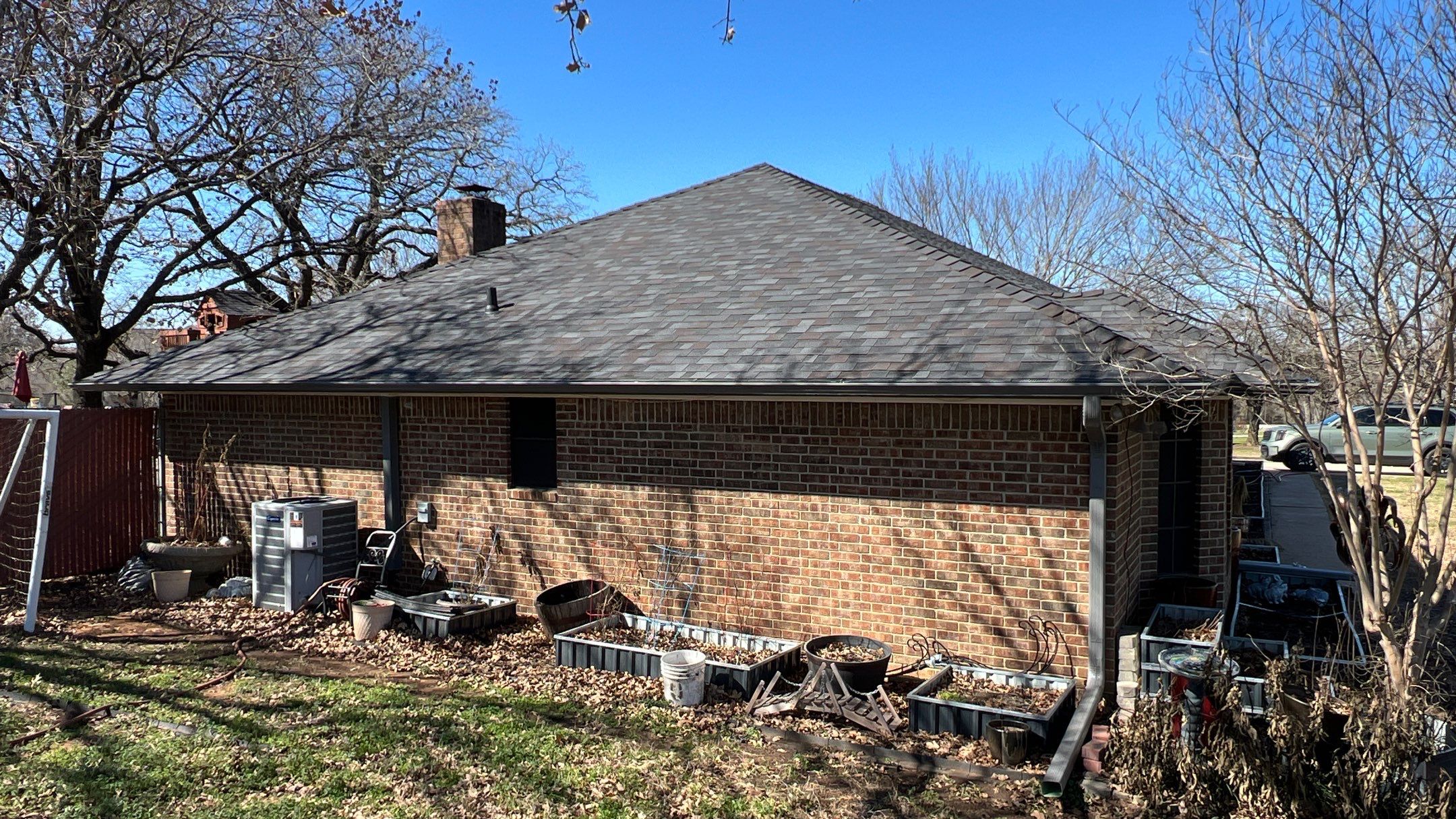 Residential Roofing Installation using Malarkey Legacy Scotchgard Shingles by Harvey Roofing & Construction