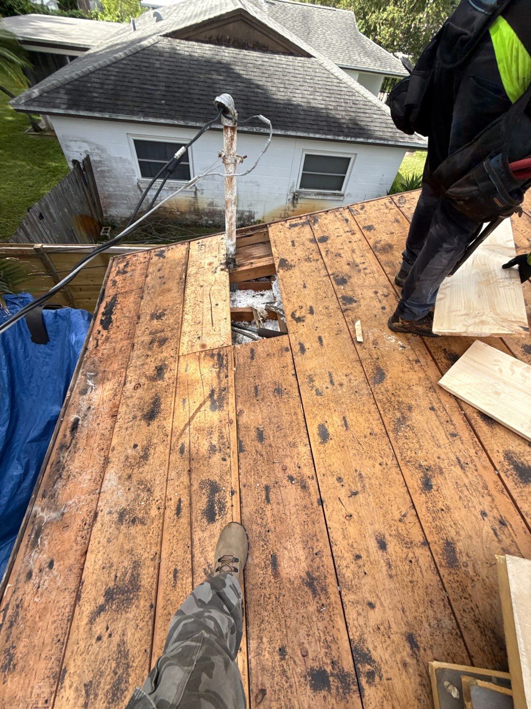 Project in St. Petersburg 33710 by Mitchell Roofing Company LLC 