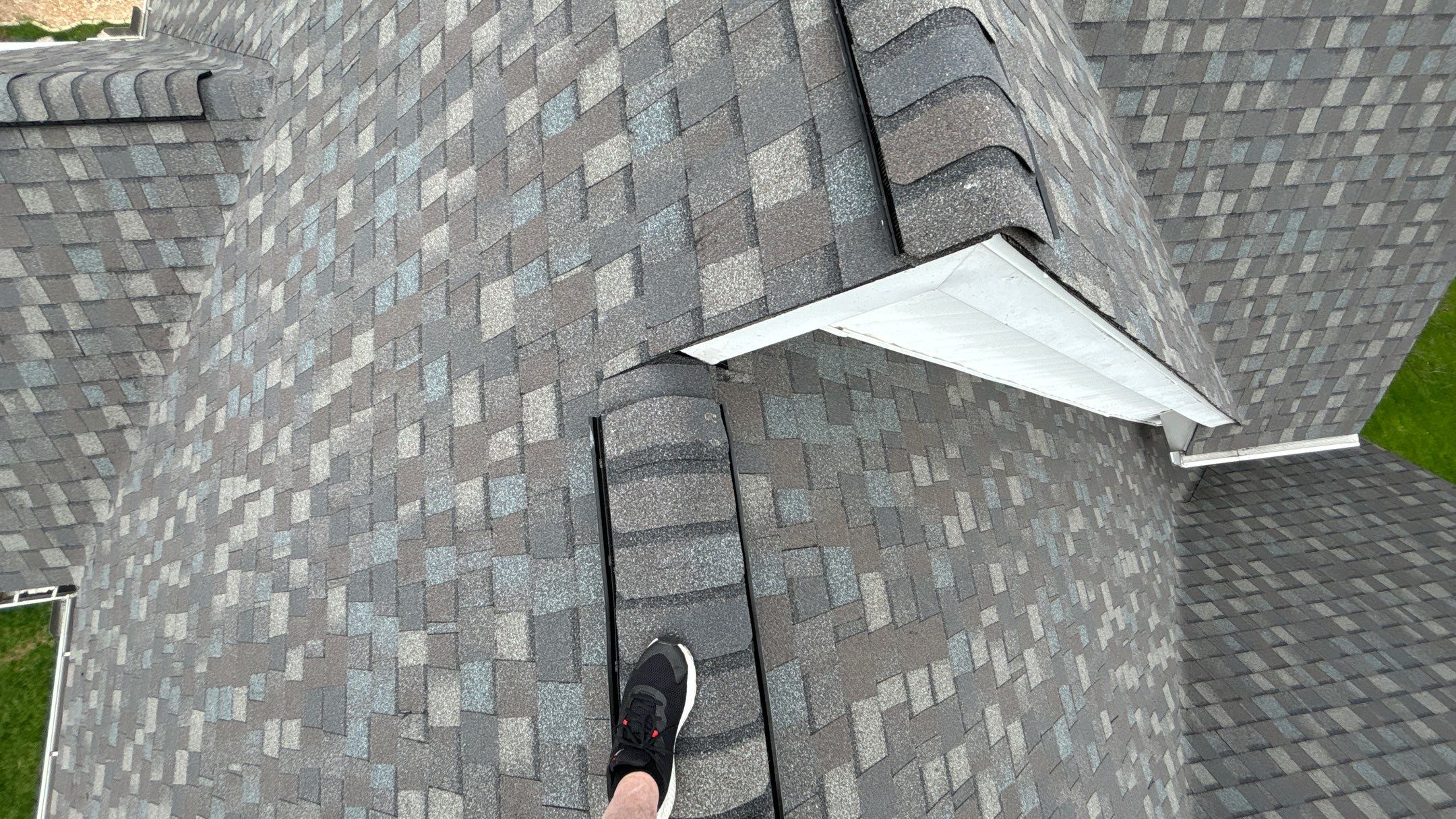 Roof Replacement using CertainTeed Landmark Pro by 180 Contractors