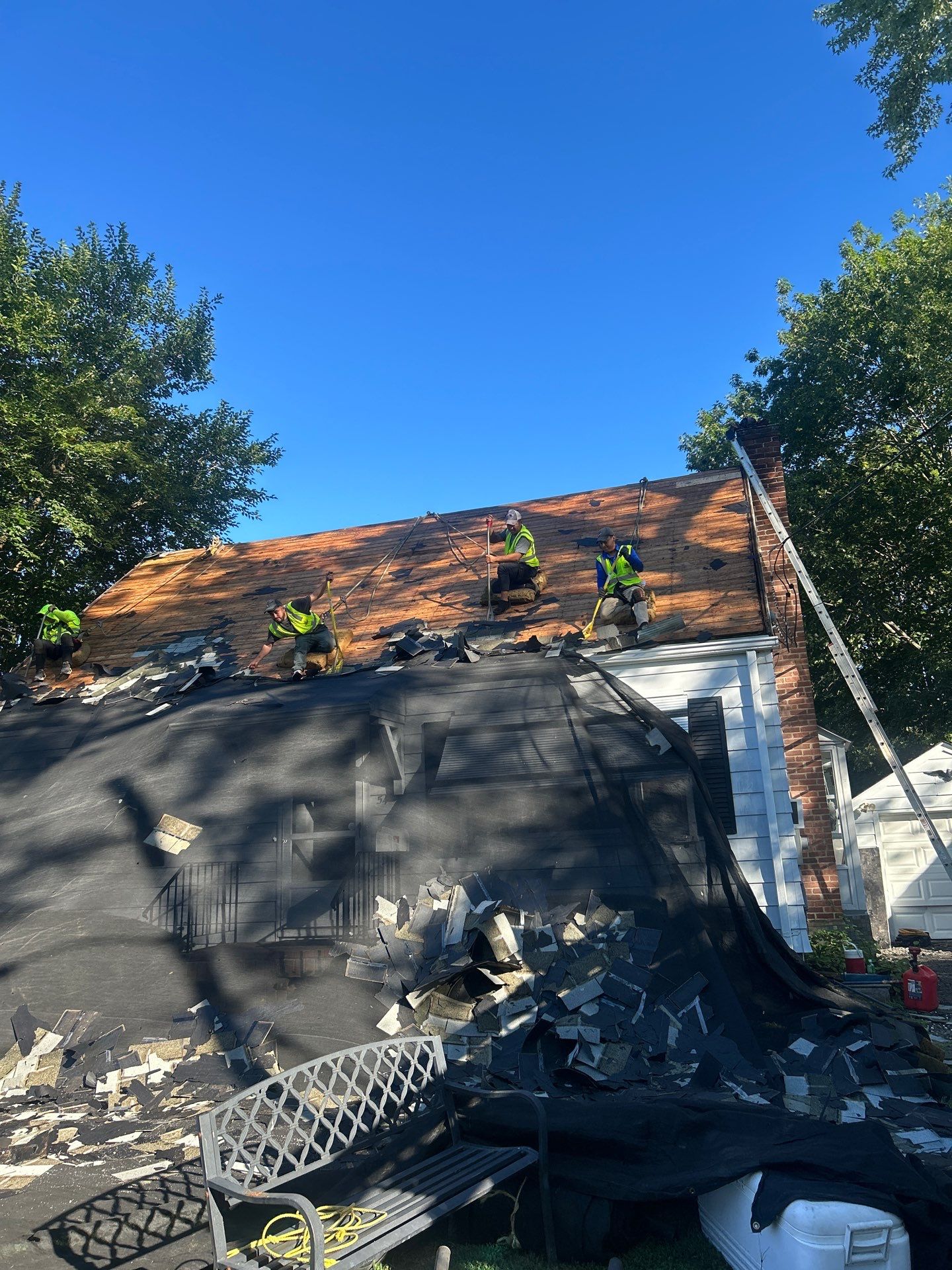 Owens Corning Duration: Onyx Black in East Hartford by Golden Shield Roofing