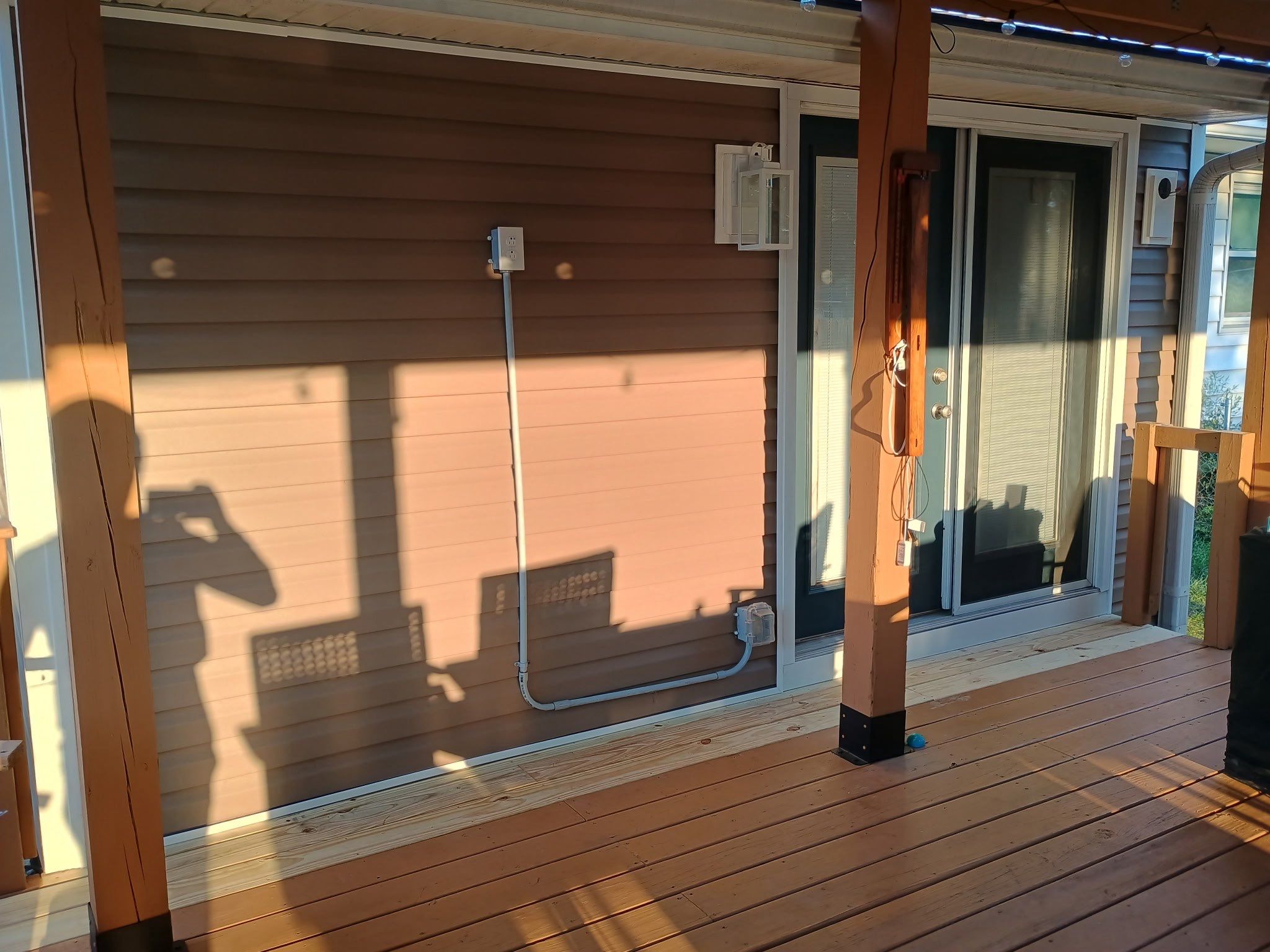 Siding Installation using Mastic Ovation Rugged Canyon D4.5DL by Nitro Roofing and Construction