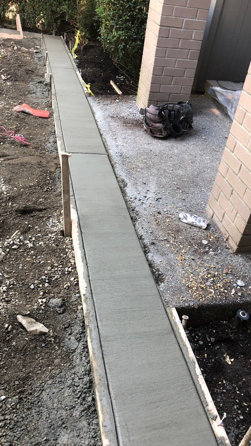 Eggers | Aggregate Finish Driveway, Concrete Project  by Jireh Asphalt & Concrete Inc 