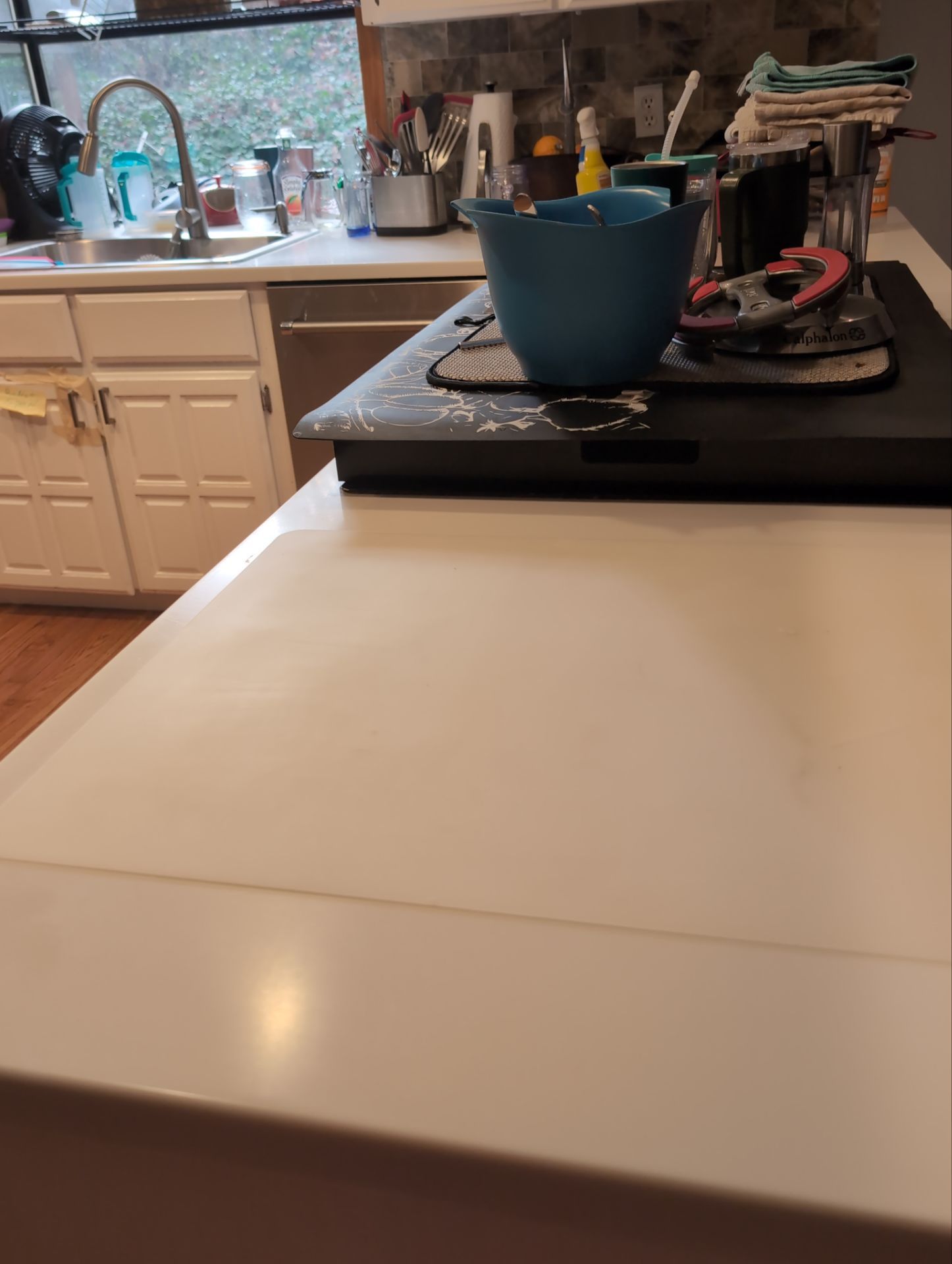 House cleaning in Lake Oswego by Cloud 9 Professional Cleaning Services