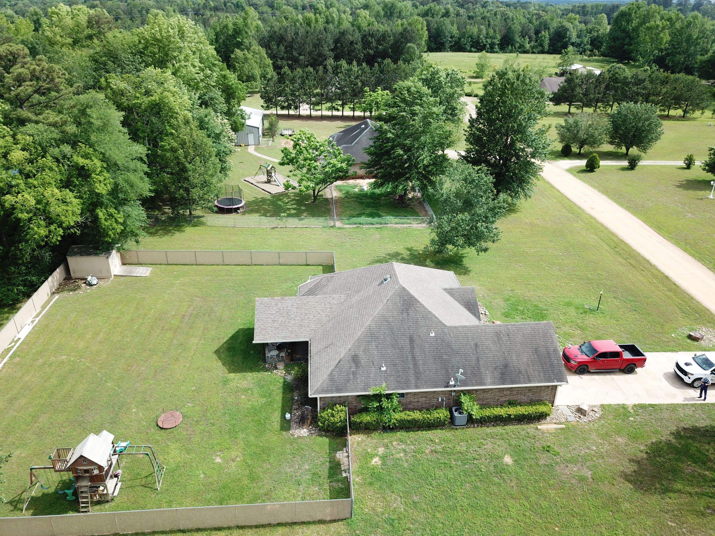 Residential Reroof: 40 Year Impact Rated Architectural Shingle by Hostetler Roofing