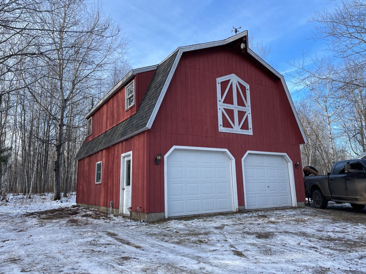 Gambrel Roof by Rhino Roofing LLC