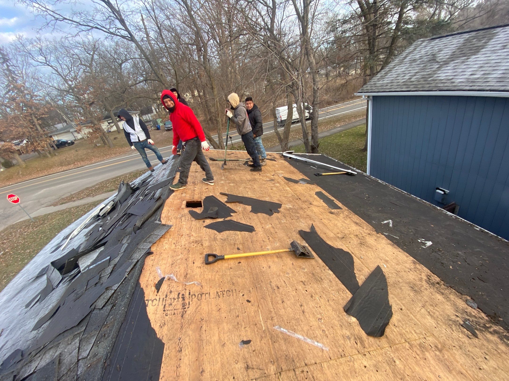 Roof Replacement using CertainTeed Landmark Pro by 180 Contractors