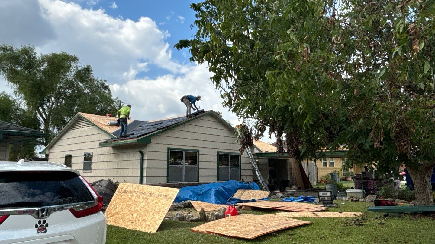 Residential Roofing Installation using Owen's Corning Duration (Lifetime) Shingles by Roof Repair Company