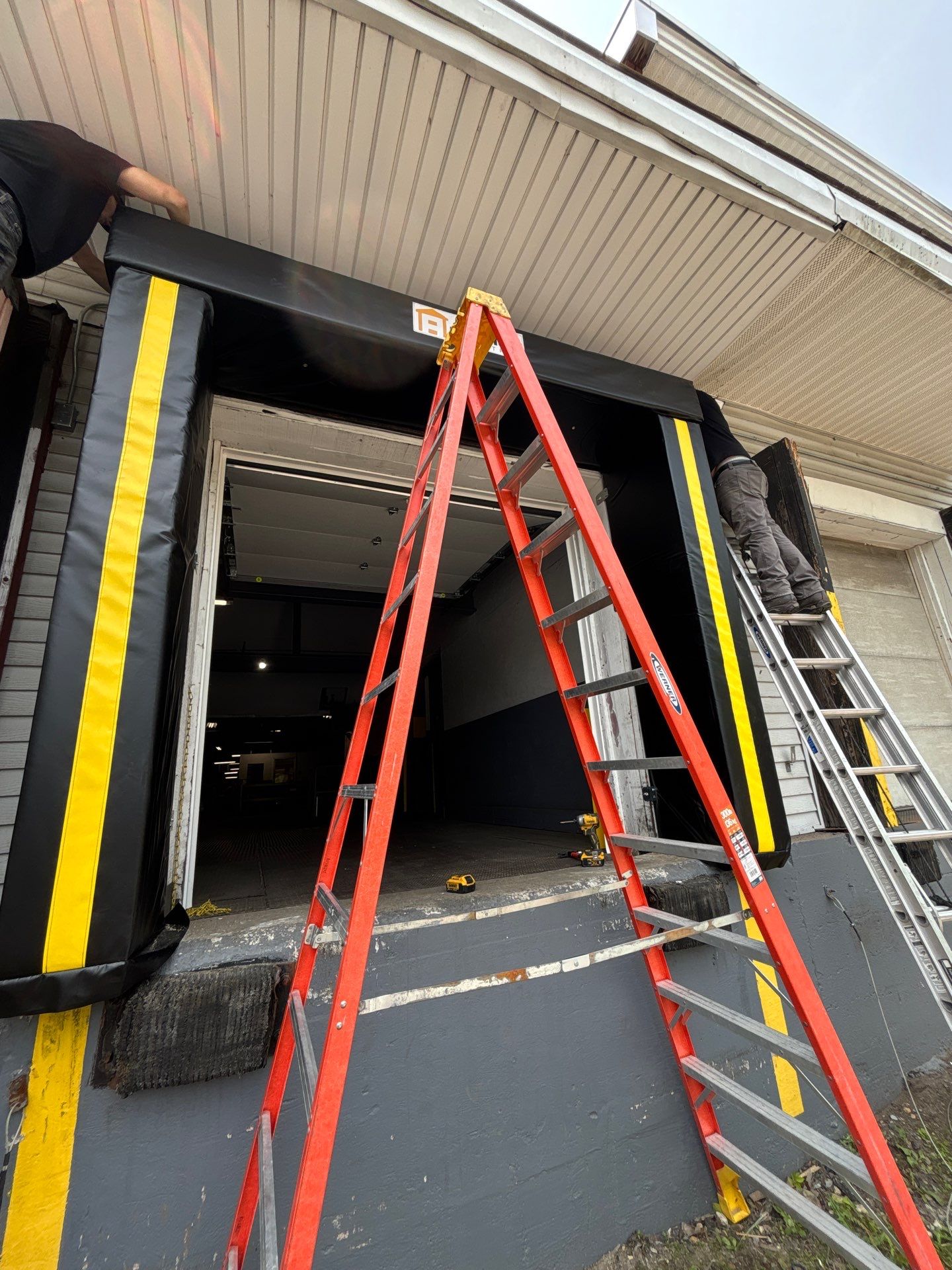 Door Installation using Raynor Encore Garage Door by Keene Door