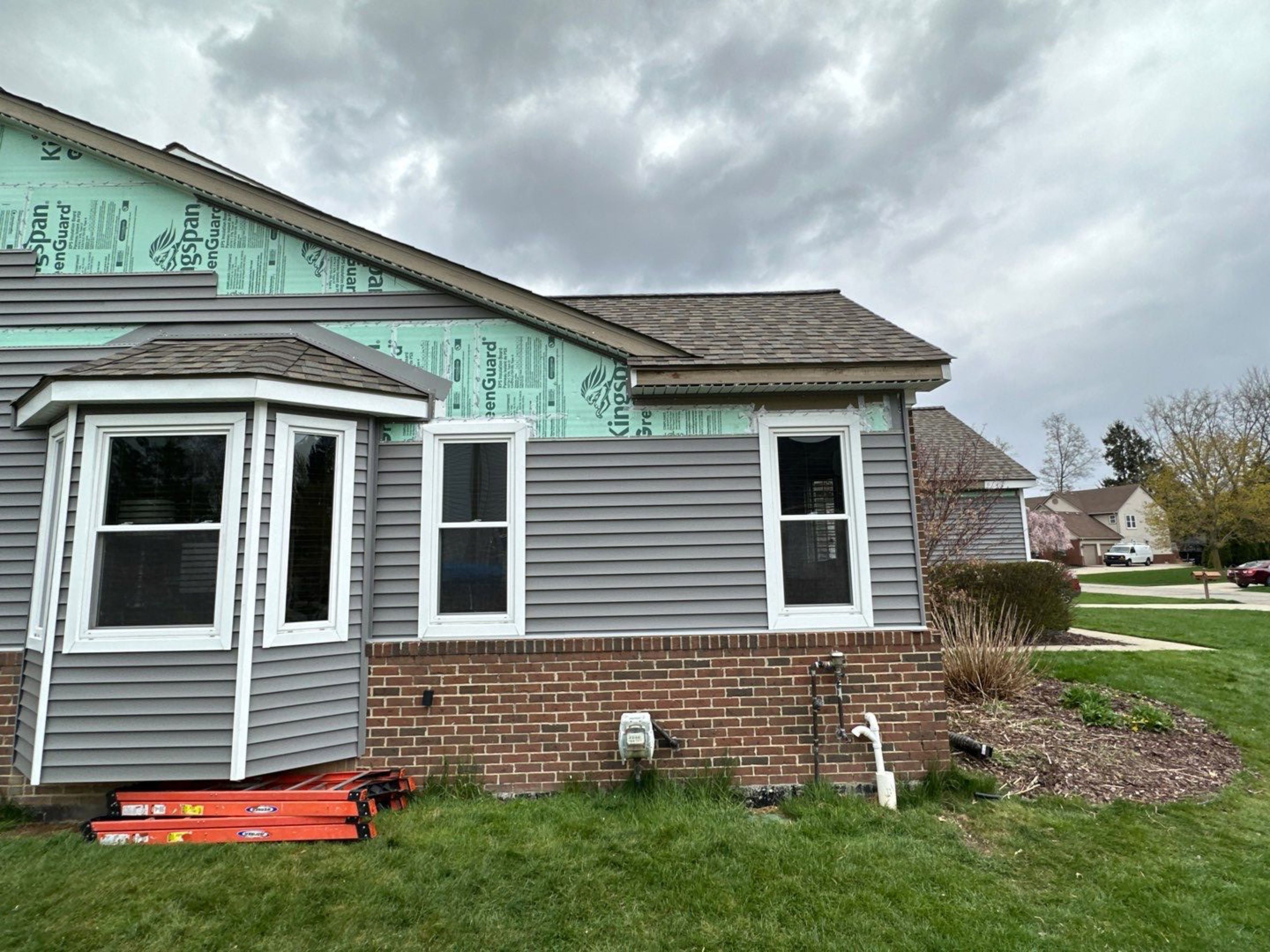 Siding Replacement using Certainteed Classic Restoration D4 by 180 Contractors