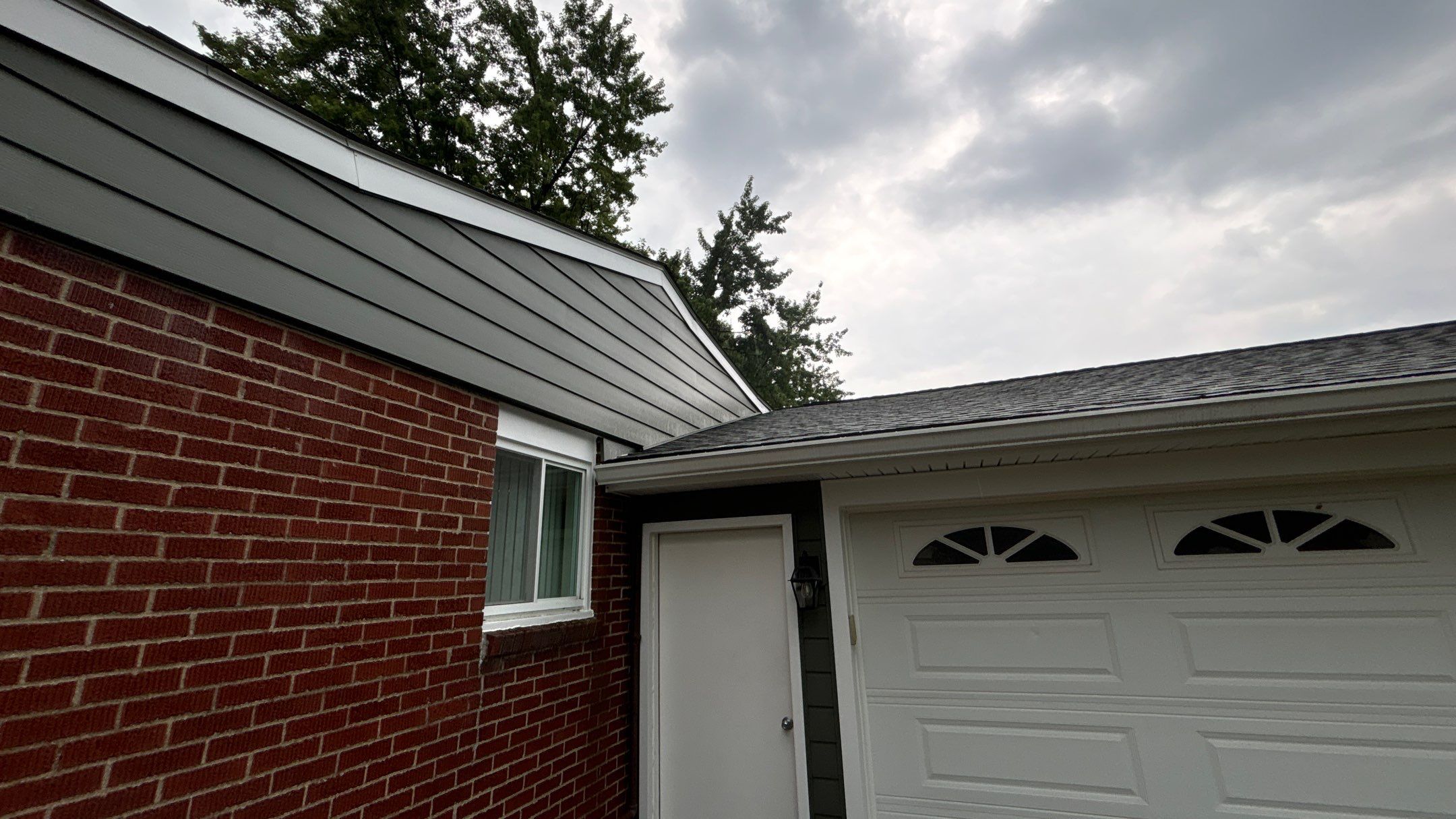 Siding Replacement using Alside by 180 Contractors