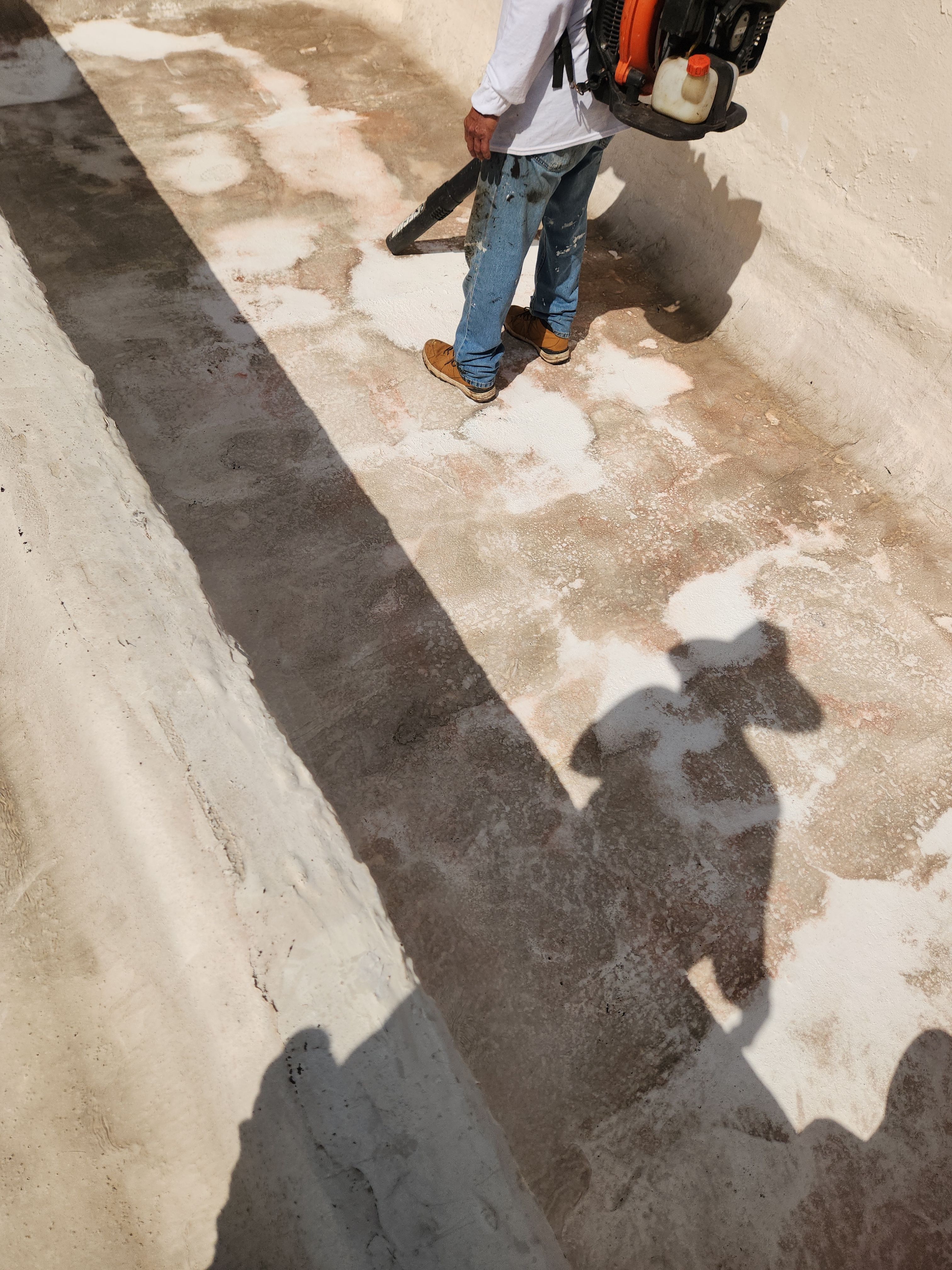 Expert Silicone Roof Coating in Hollywood – Aastro Roofing Delivers Long-Lasting Protection by Aastro Roofing