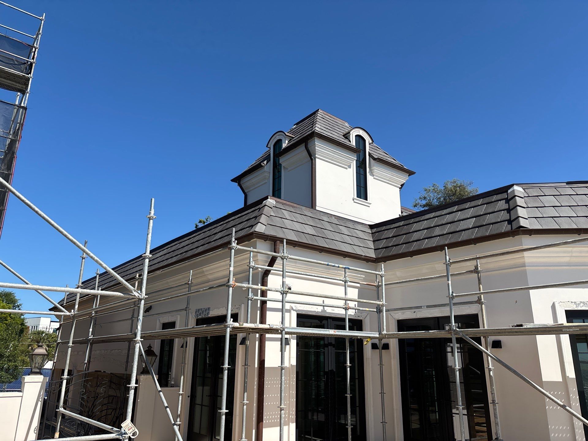 Gutter Installation using Half Round Seamless Gutters in Tampa FL by Gutter Professors