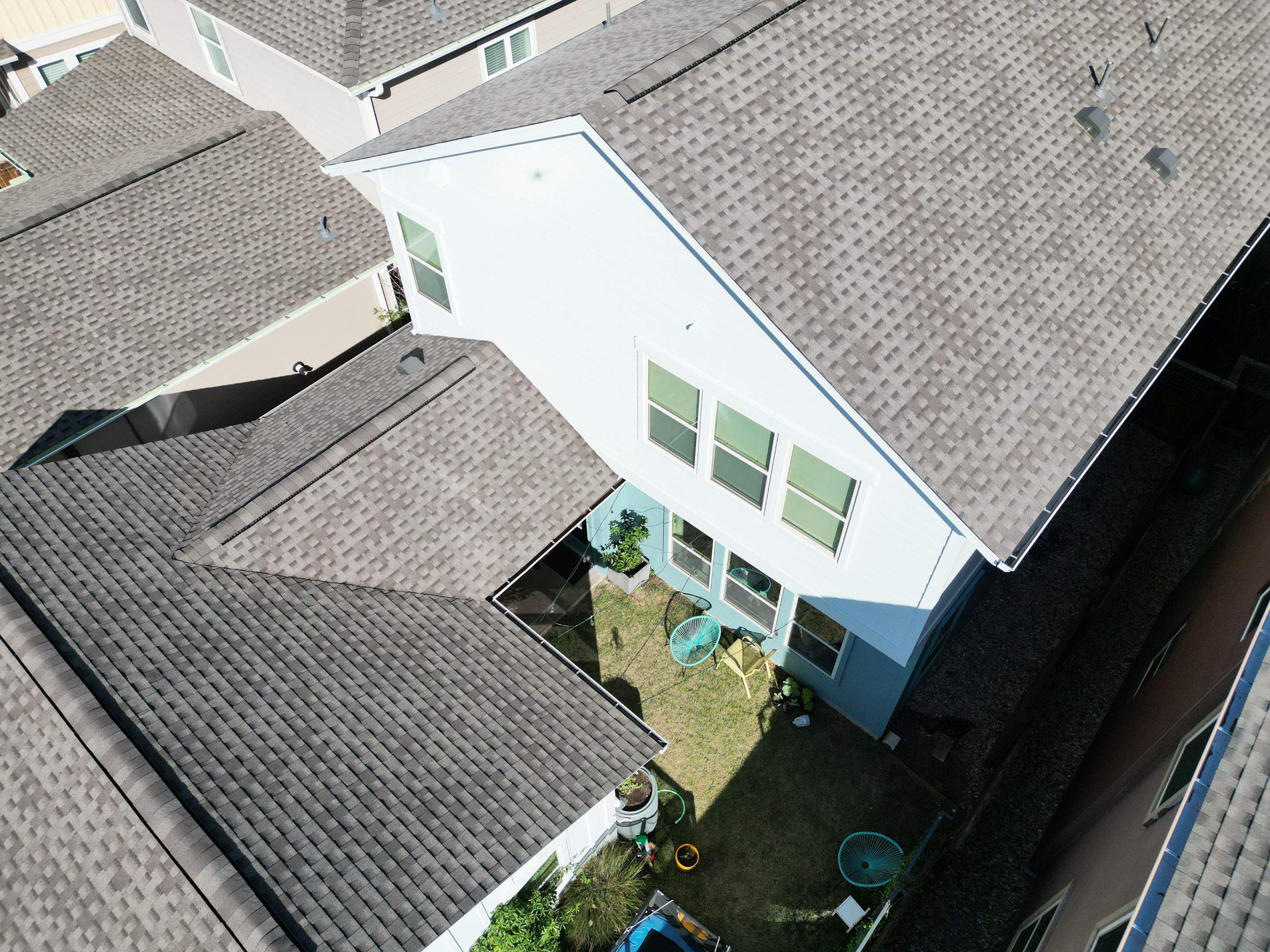 Weathered Wood  - GAF Timberline HDZ by RoofsOnly.com