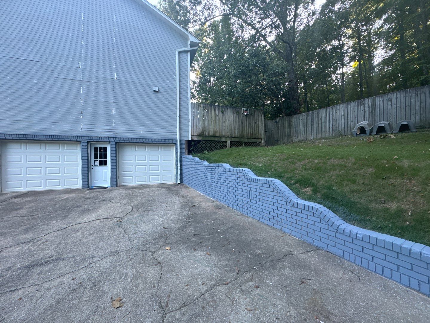 Chandabrook - Exterior by Pillar and Pine